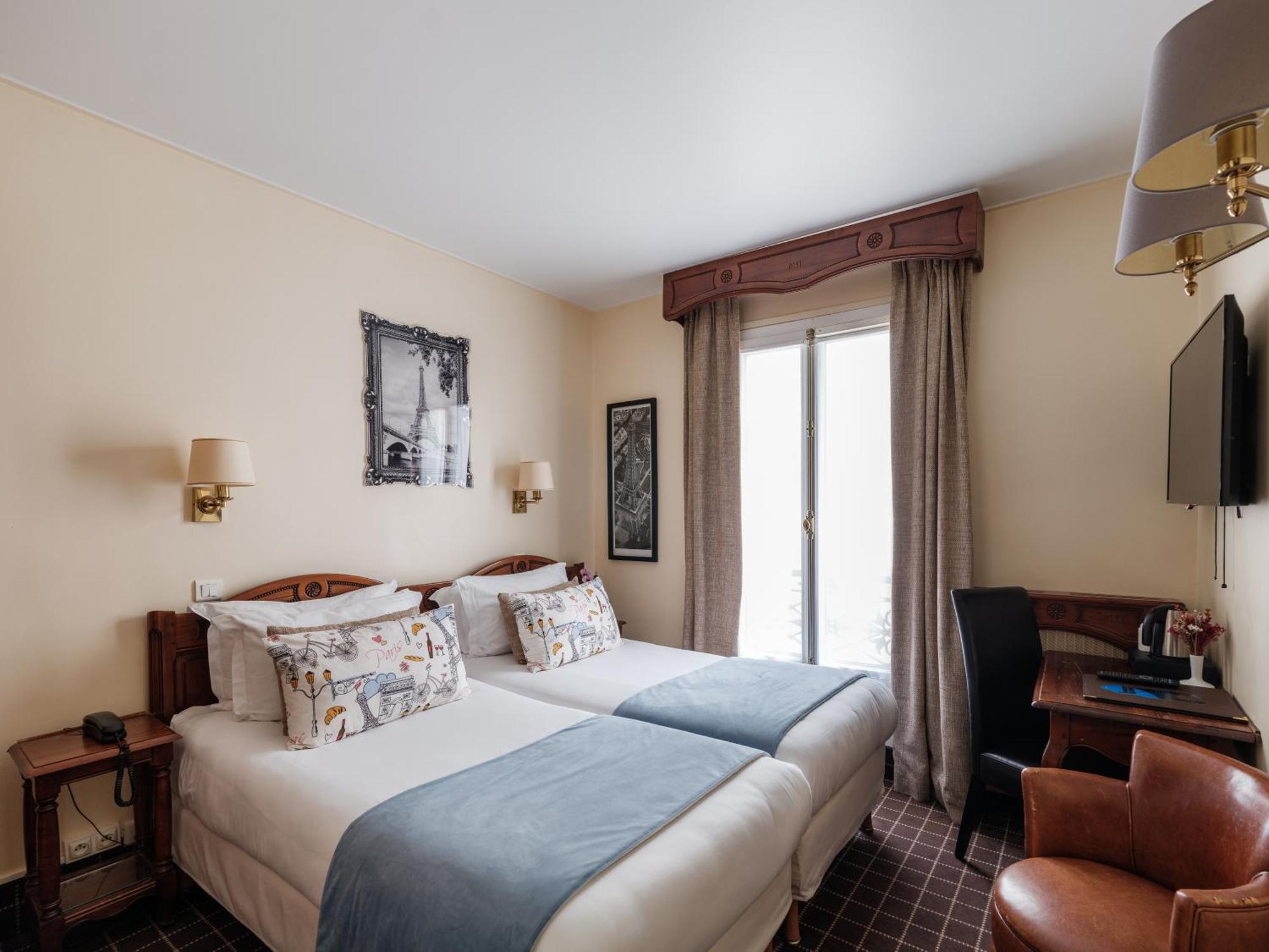 Small Twin Room,1526568547:JPEG