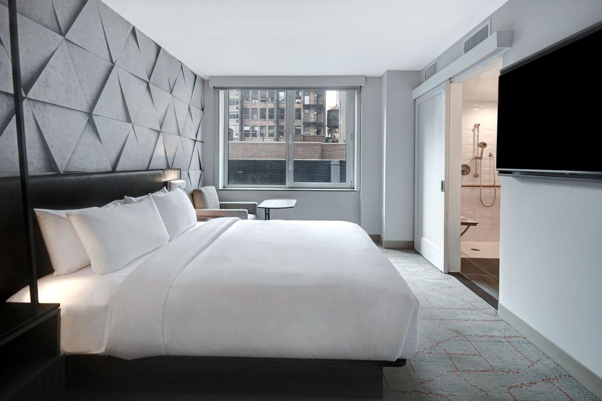 Studio King Bed