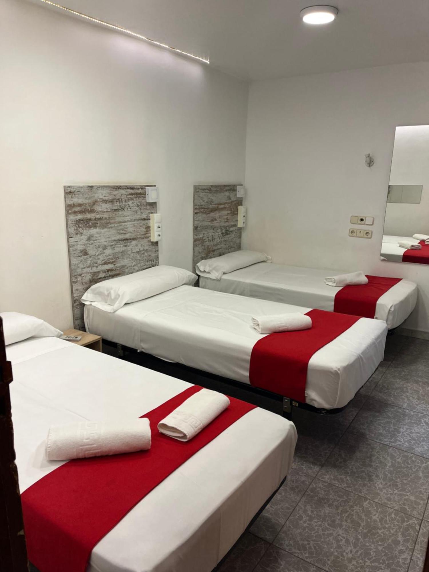 Triple Room