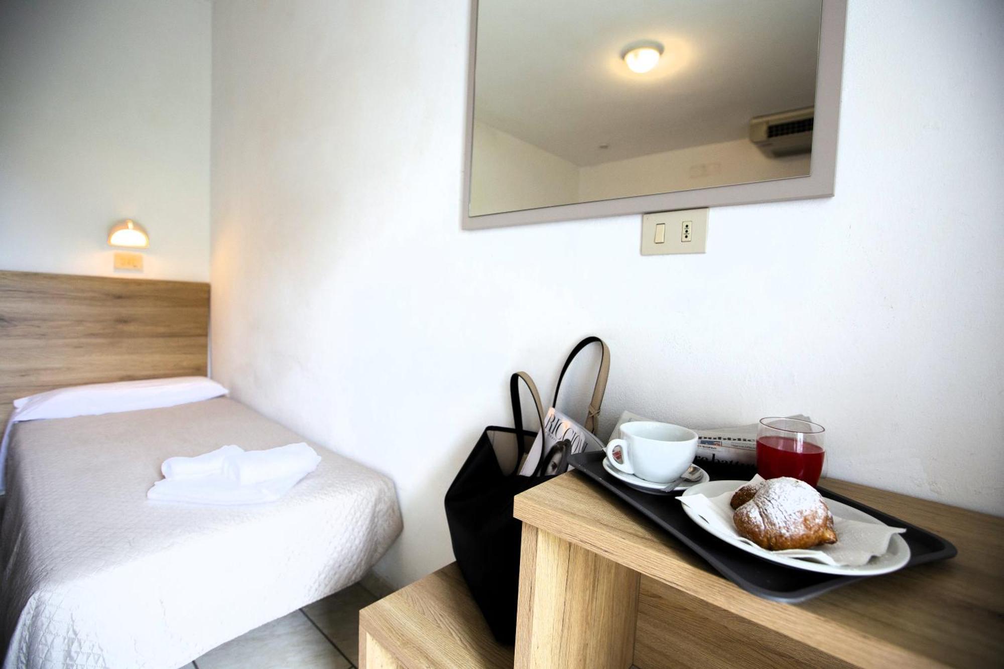 Single Room Balcony,1537764007:JPEG
