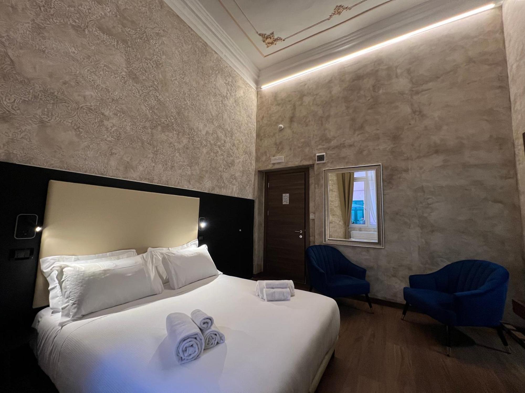 Double Room,1527661891:JPEG