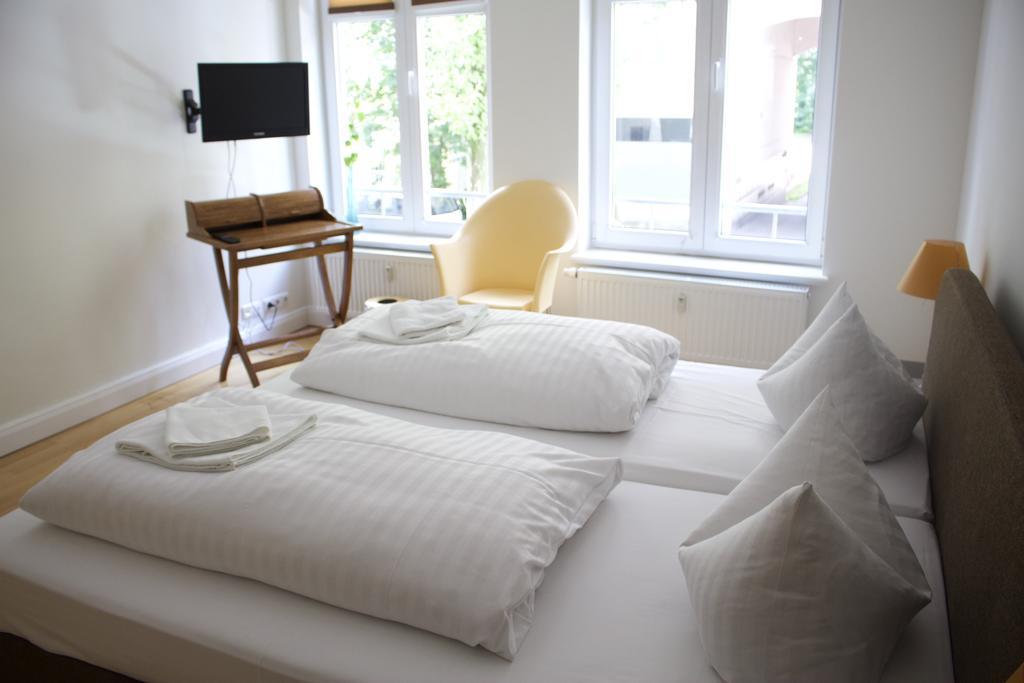 Double Room,109645659:JPEG