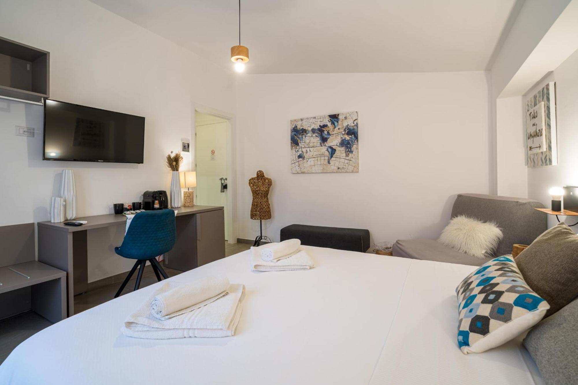 Double Room Terrace,1530757579:JPEG