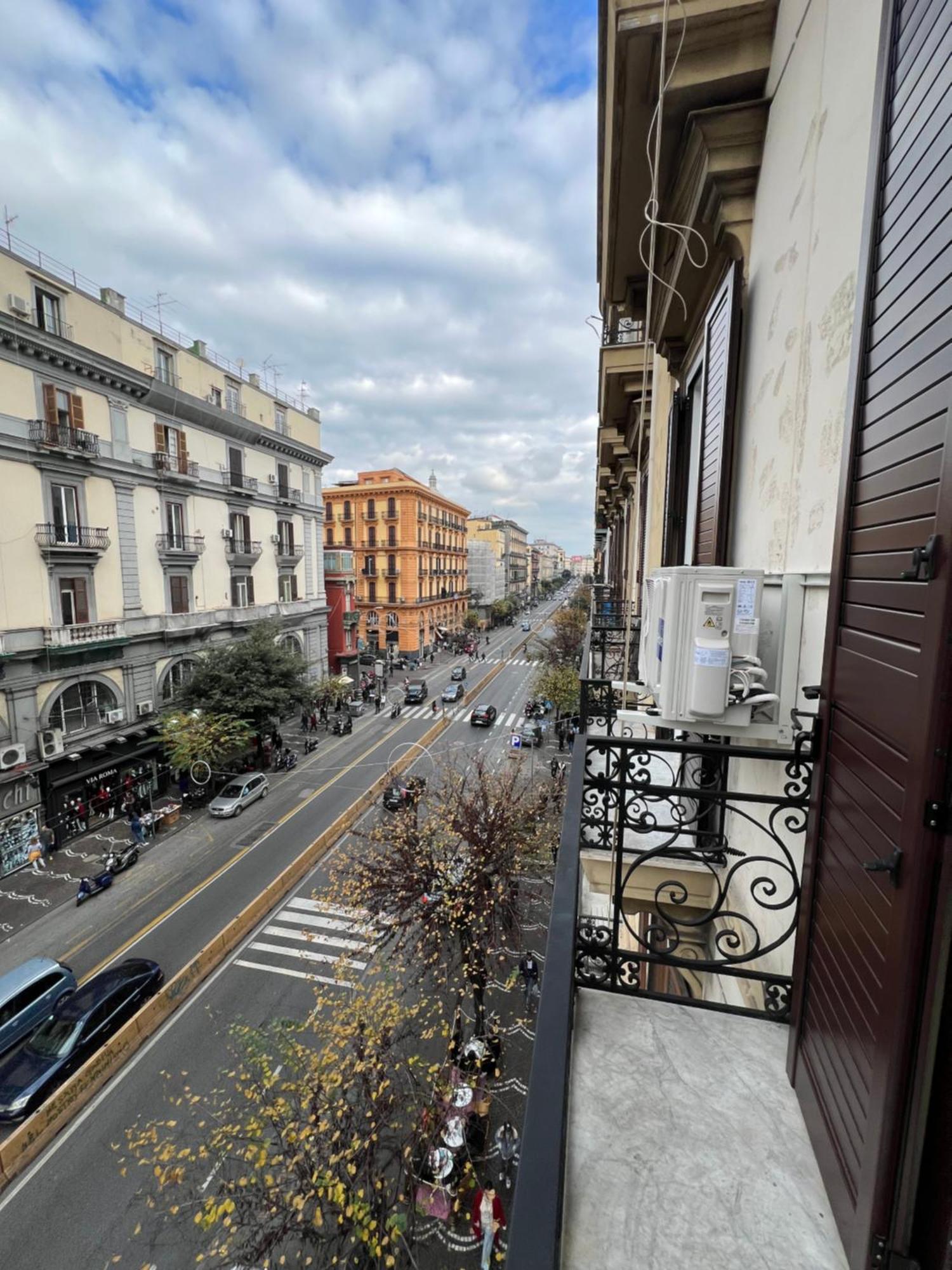 Deluxe Double Room Balcony,1530968167:JPEG