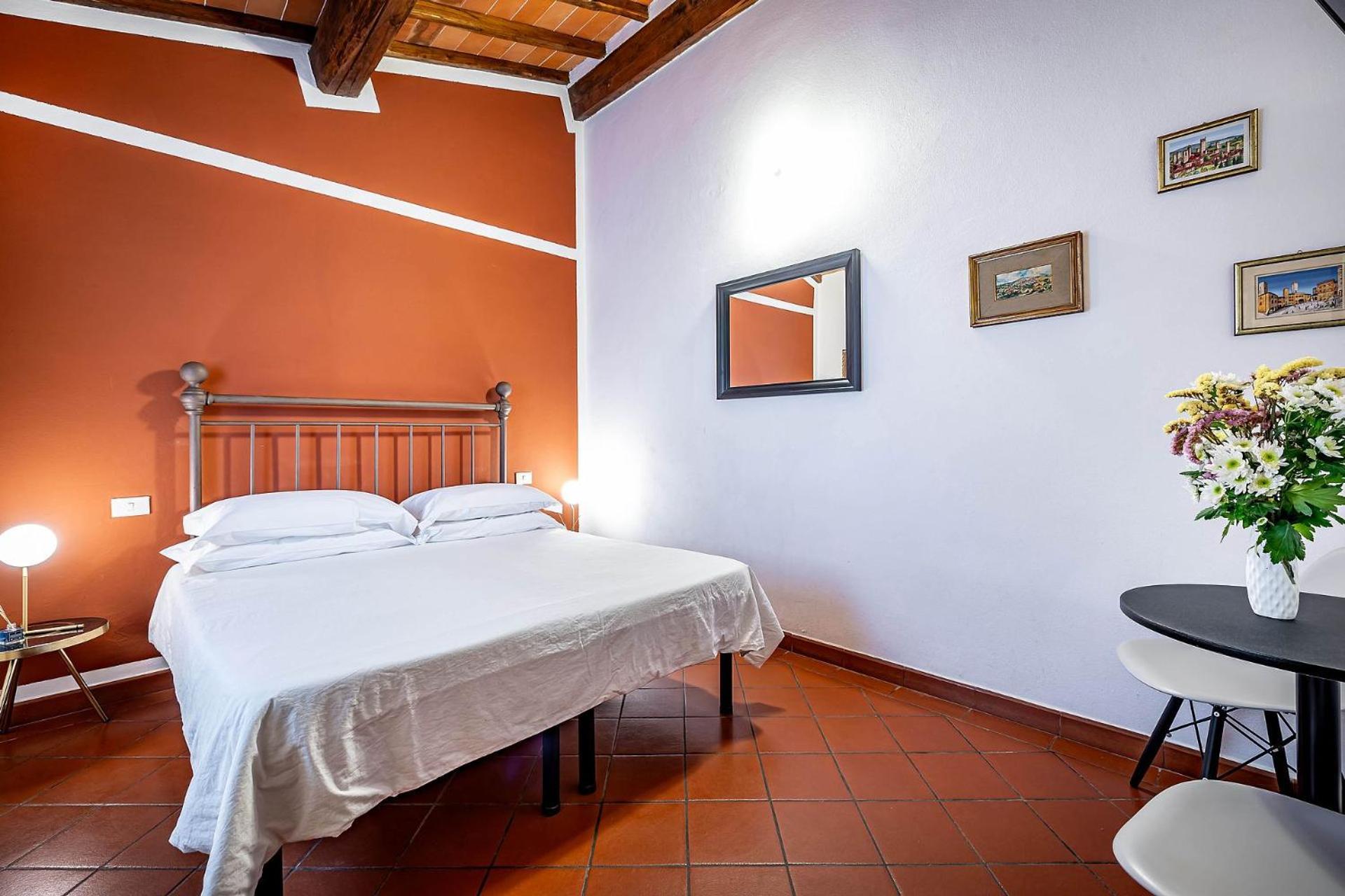 Two-Bedroom Apartment,1532894041:JPEG