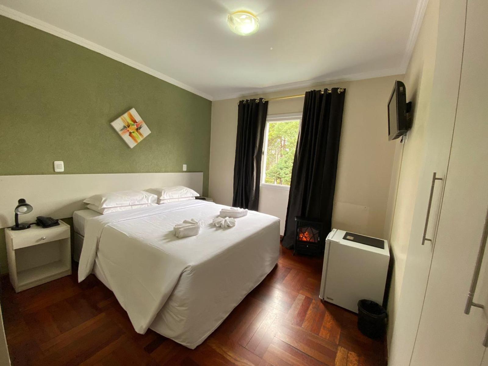 Deluxe Double or Twin Room,1534065550:JPEG