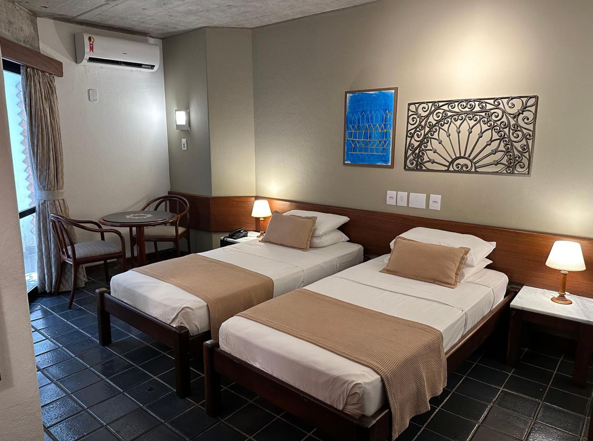Standard Room,1534651261:JPEG