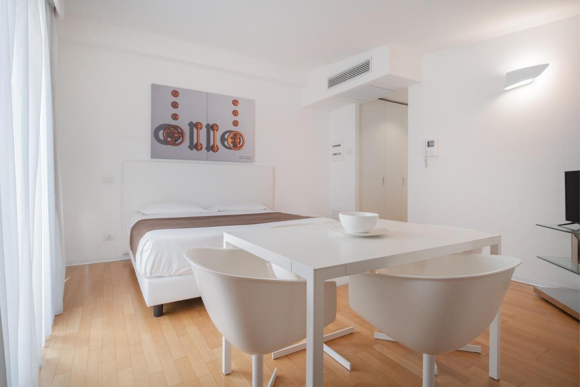 Studio Apartment,1534873456:JPEG