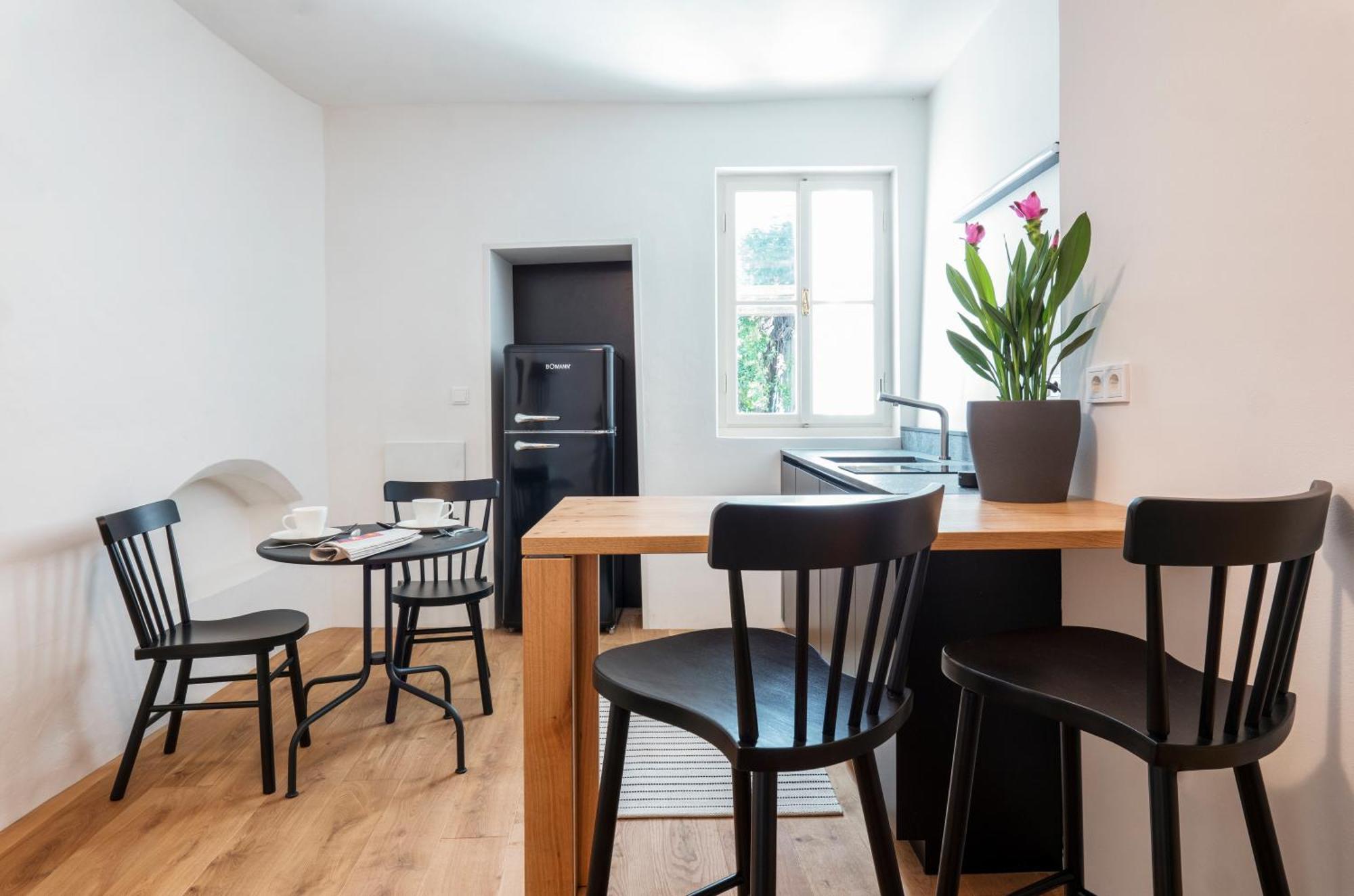 Superior Apartment,1535273962:JPEG