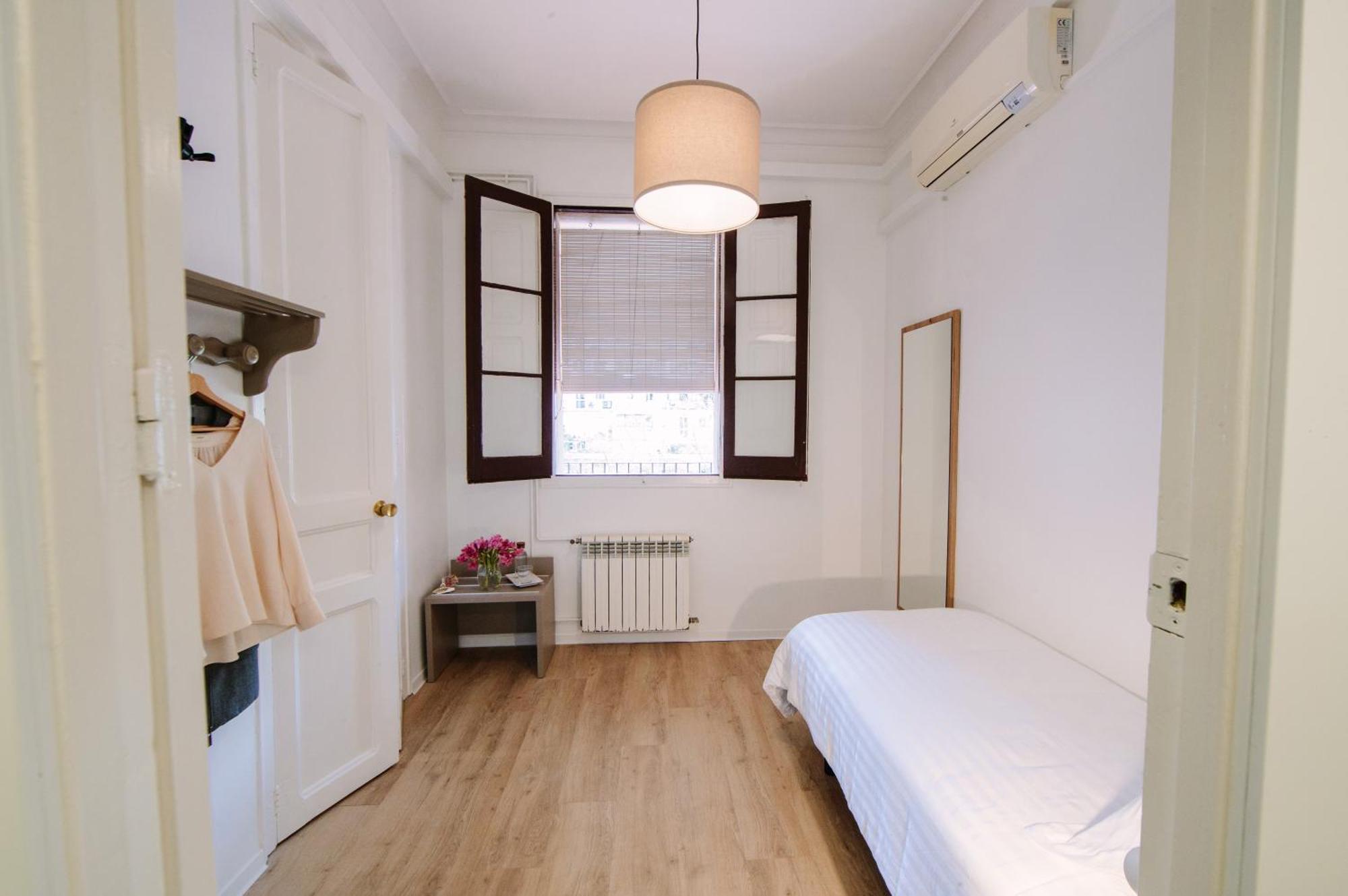 Triple Room,1535651044:JPEG
