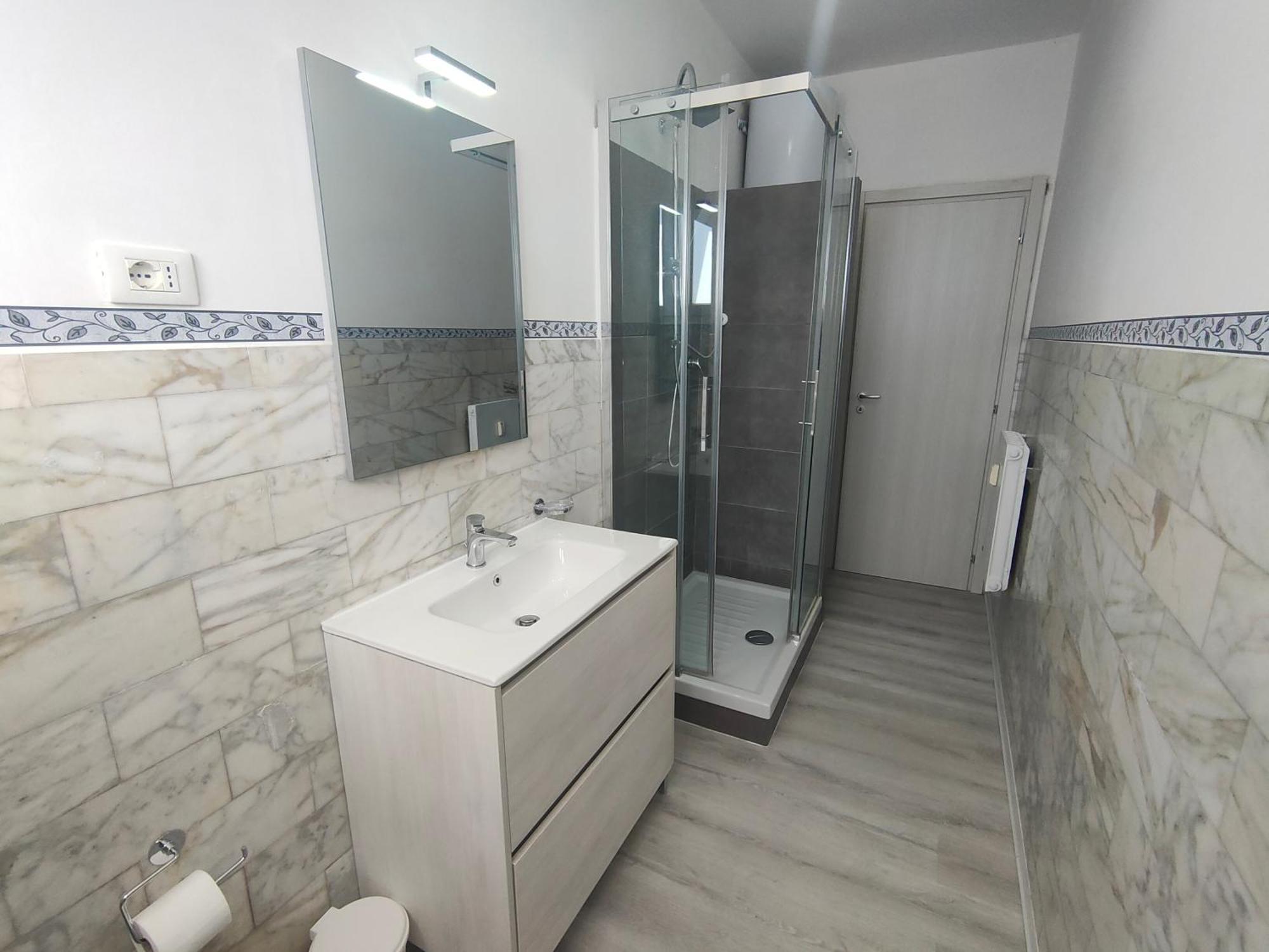 Deluxe Room,1723057894:JPEG