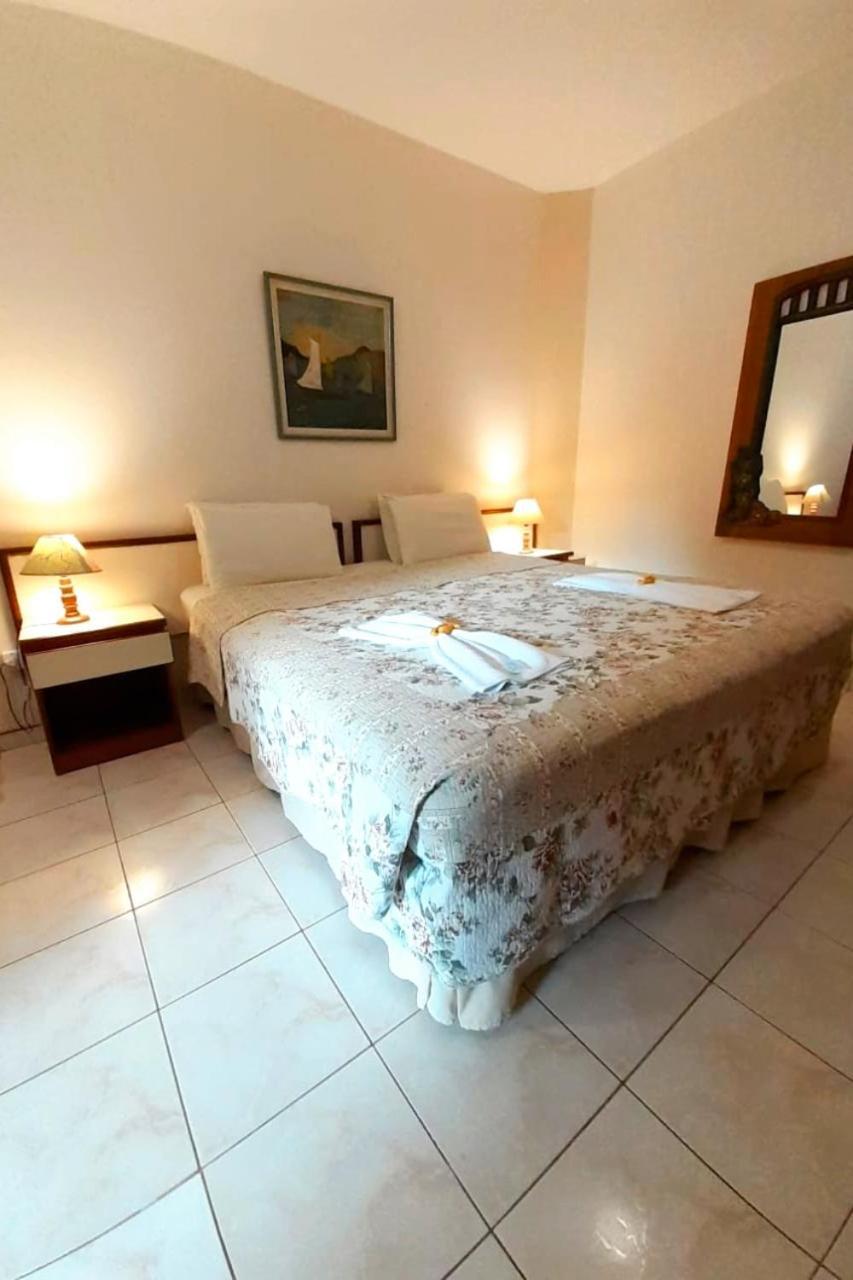 Quarto com Cama King-size