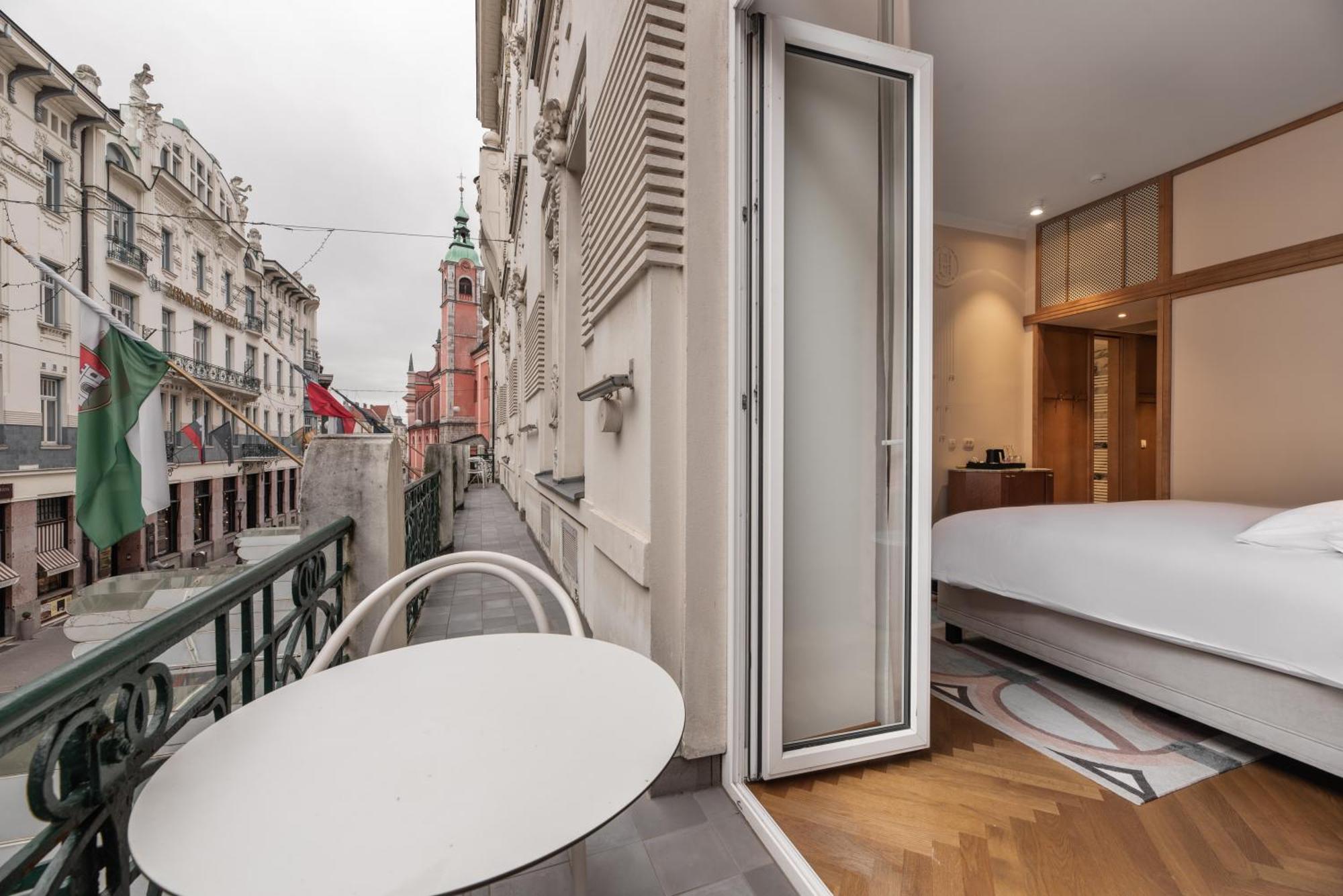 Grand Union Suite