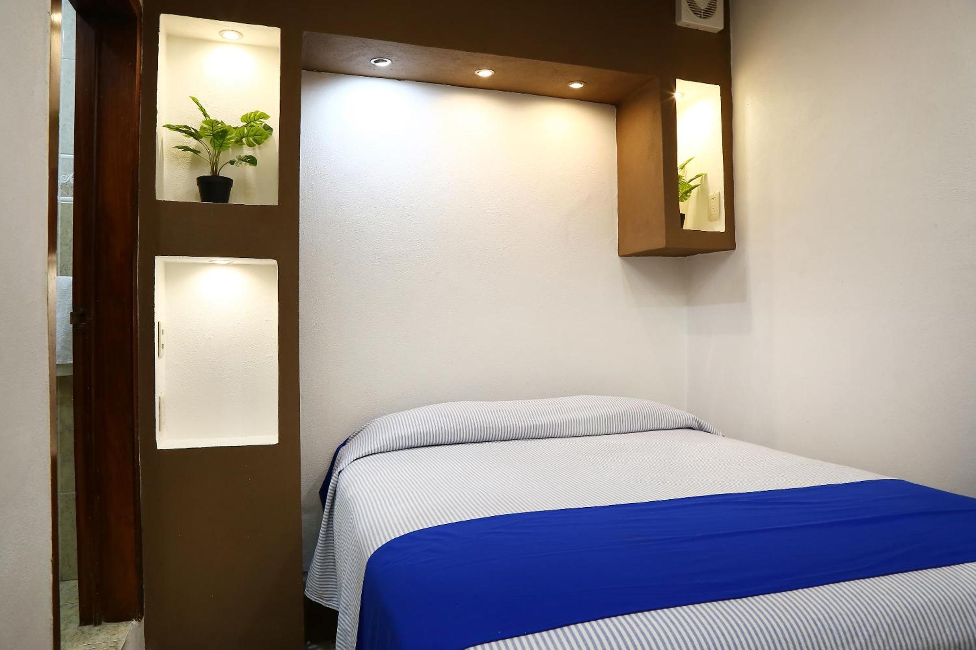 Standard Queen Room,1537226851:JPEG