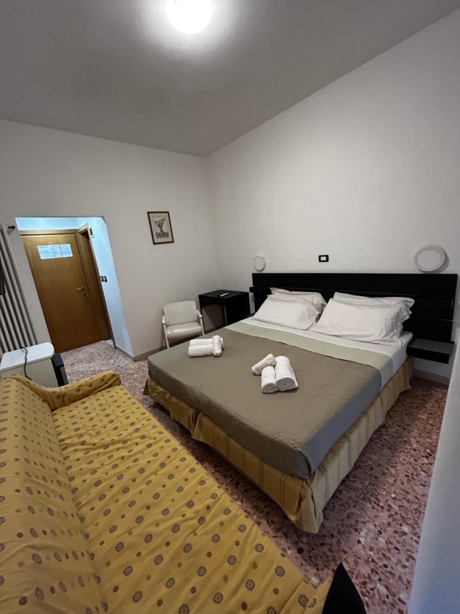 Triple Room,1537585216:JPEG