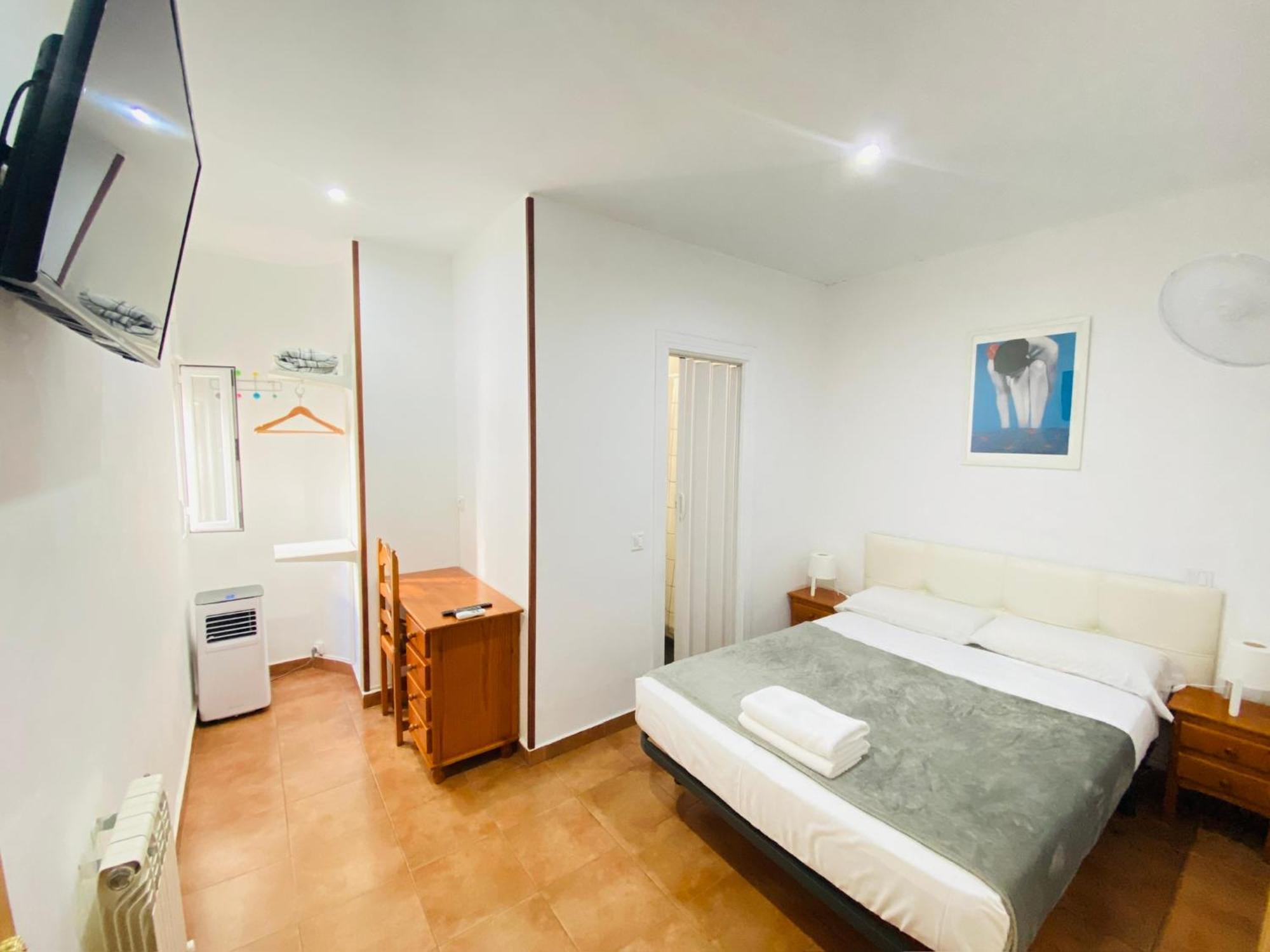 Double Room,1537711570:JPEG