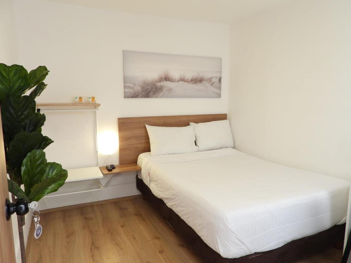 Double Room,1537871764:JPEG