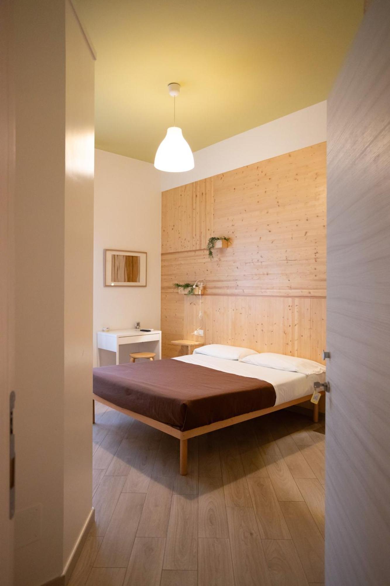 Standard Double Room,1538406172:JPEG