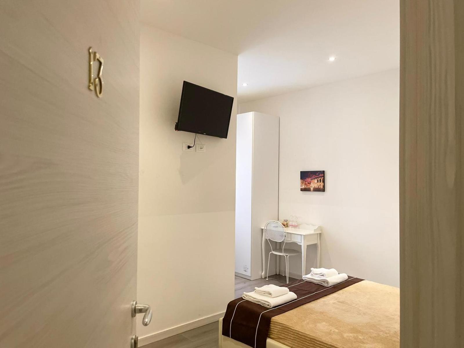 Standard Double Room,1538452138:JPEG