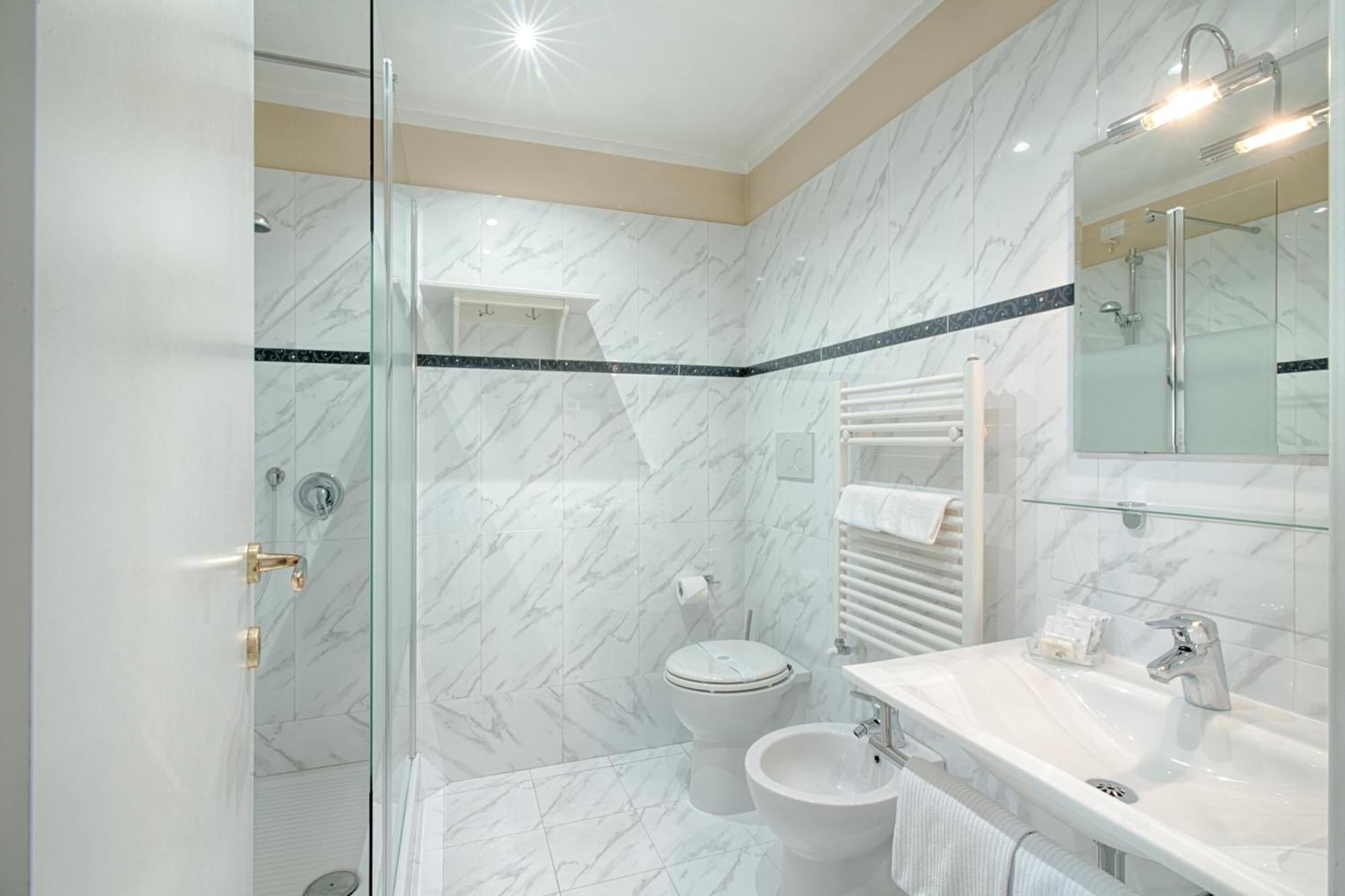 Classic Double or Twin Sea View