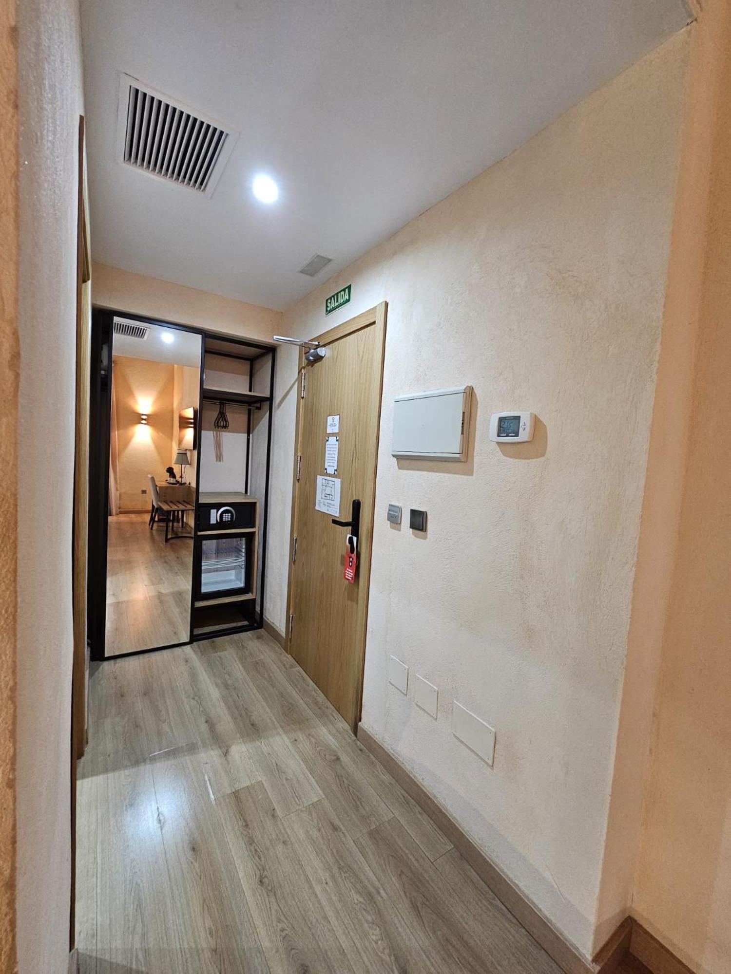 Deluxe Double Room Ground Floor,1539741145:JPEG
