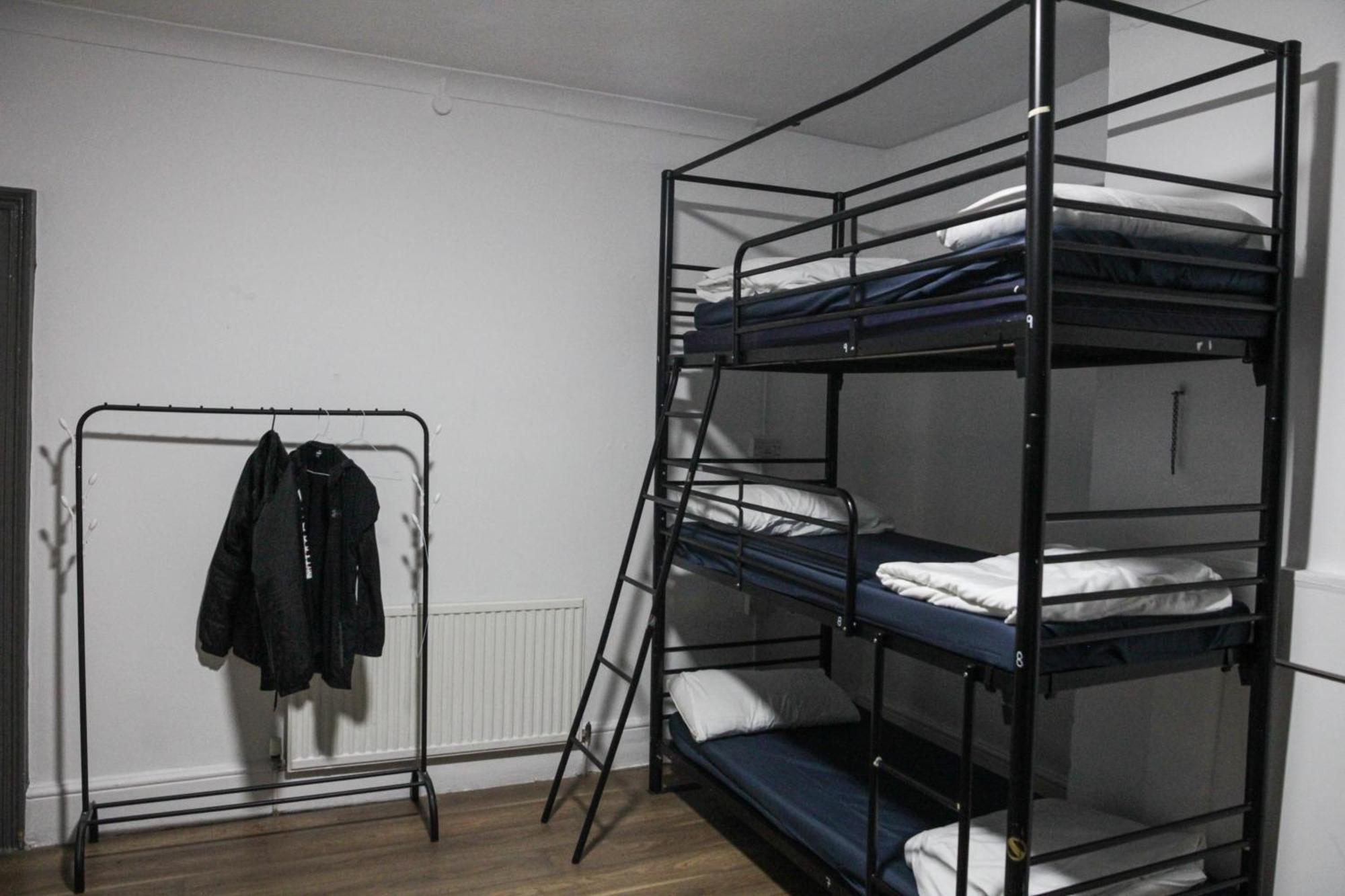 Bed 9-Bed Mixed Dormitory Room,1540192996:JPEG