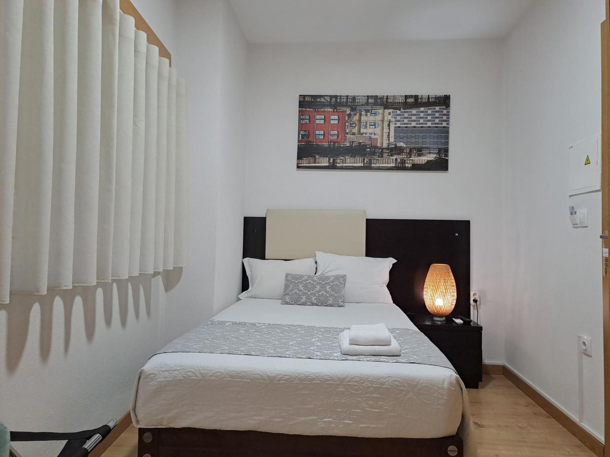 Single Room,1541239837:JPEG