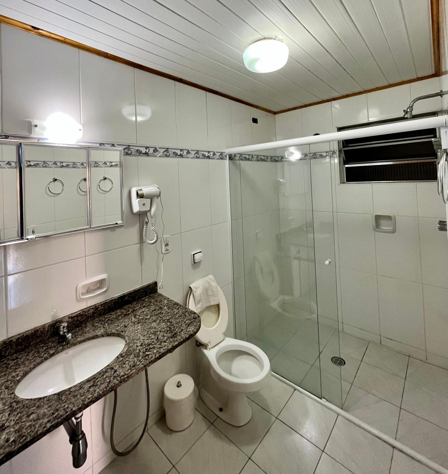 Quarto Família