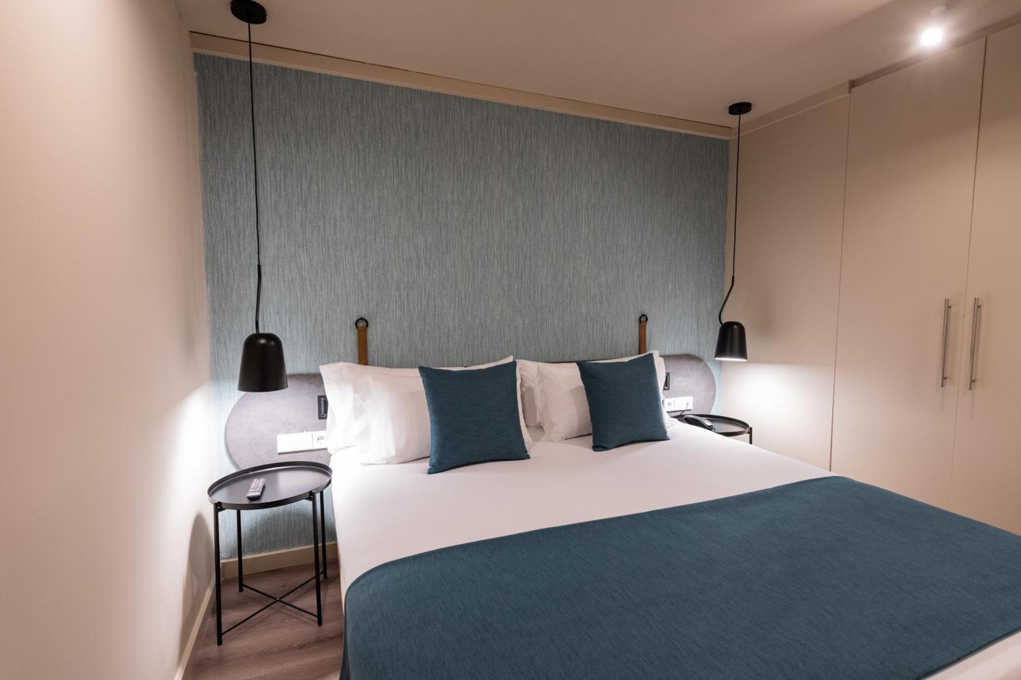 Triple Room,1278873220:JPEG