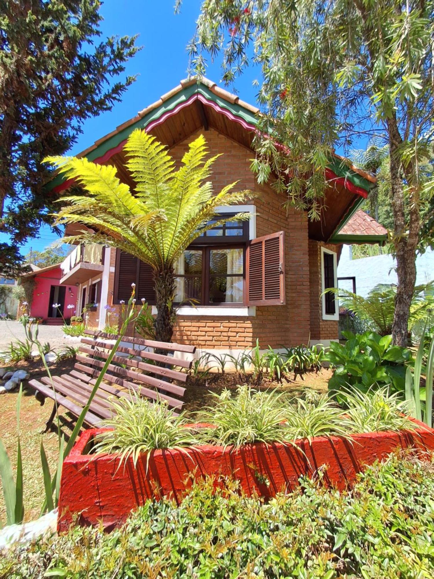 Deluxe Chalet,1542334189:JPEG