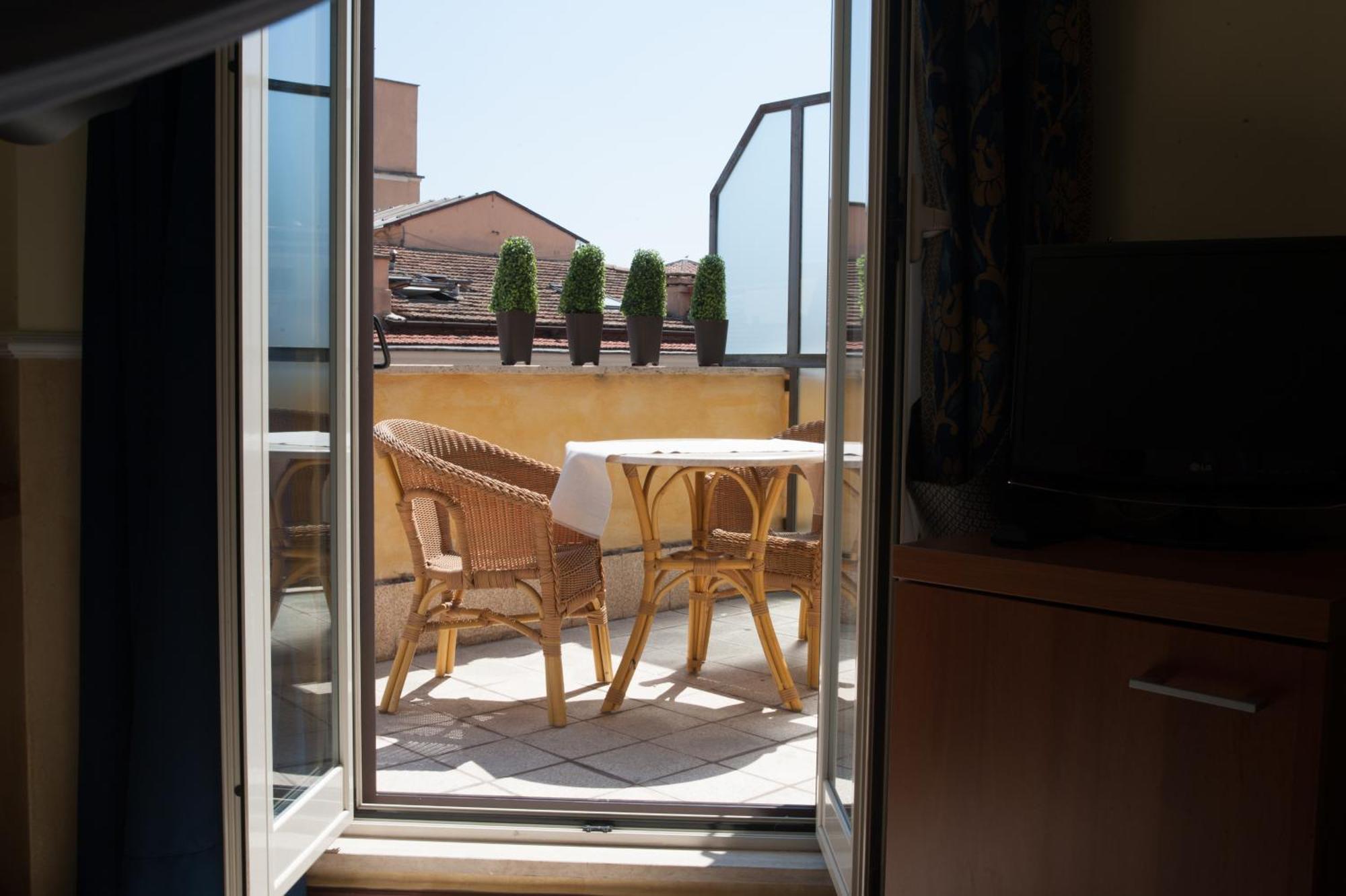 Single Room Terrace,1533011023:JPEG