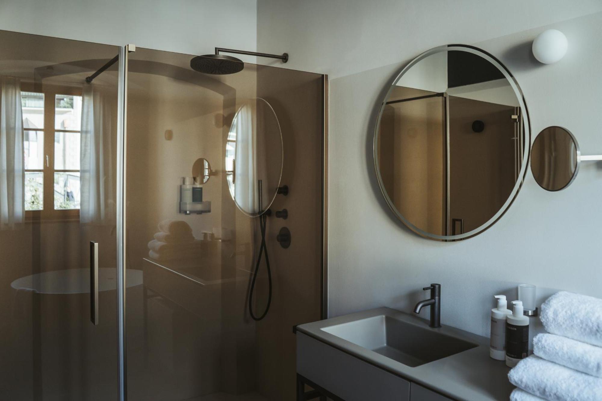 Superior King Suite