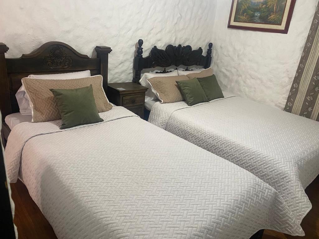 Twin Room Bathroom