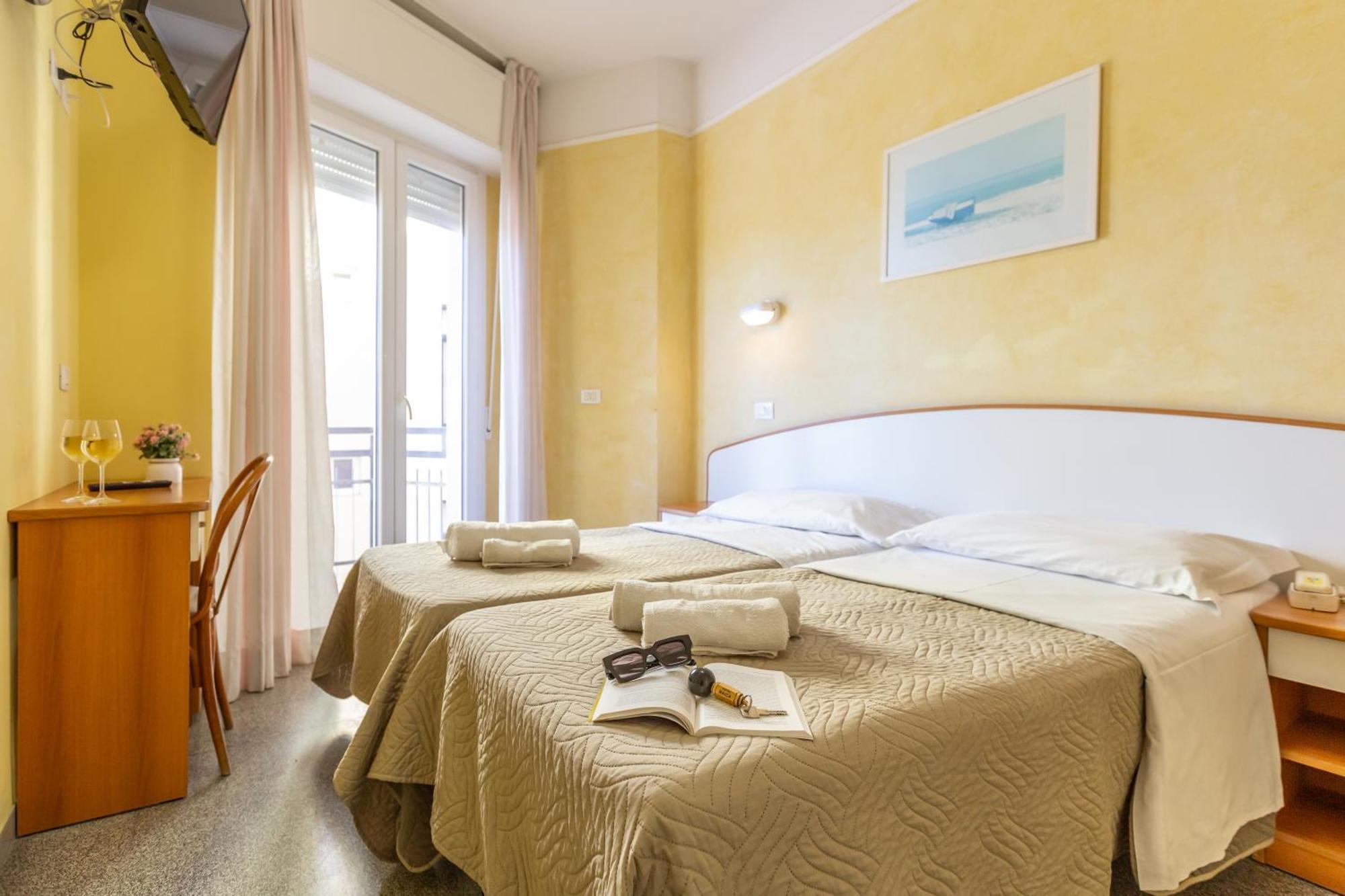 Double Room,1618367517:JPEG