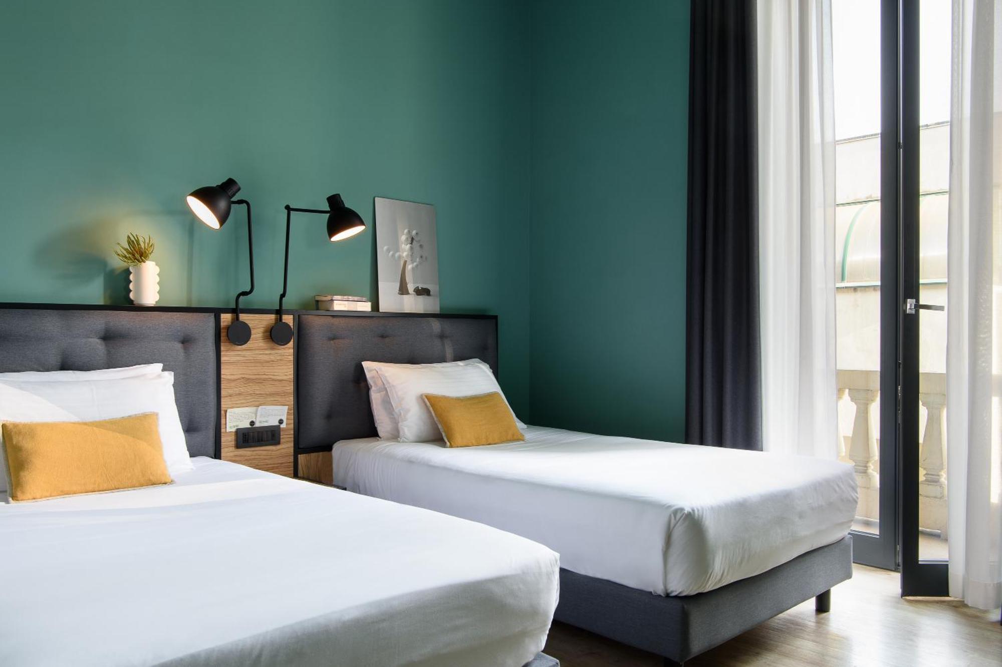 Superior Twin Room,1543264921:JPEG