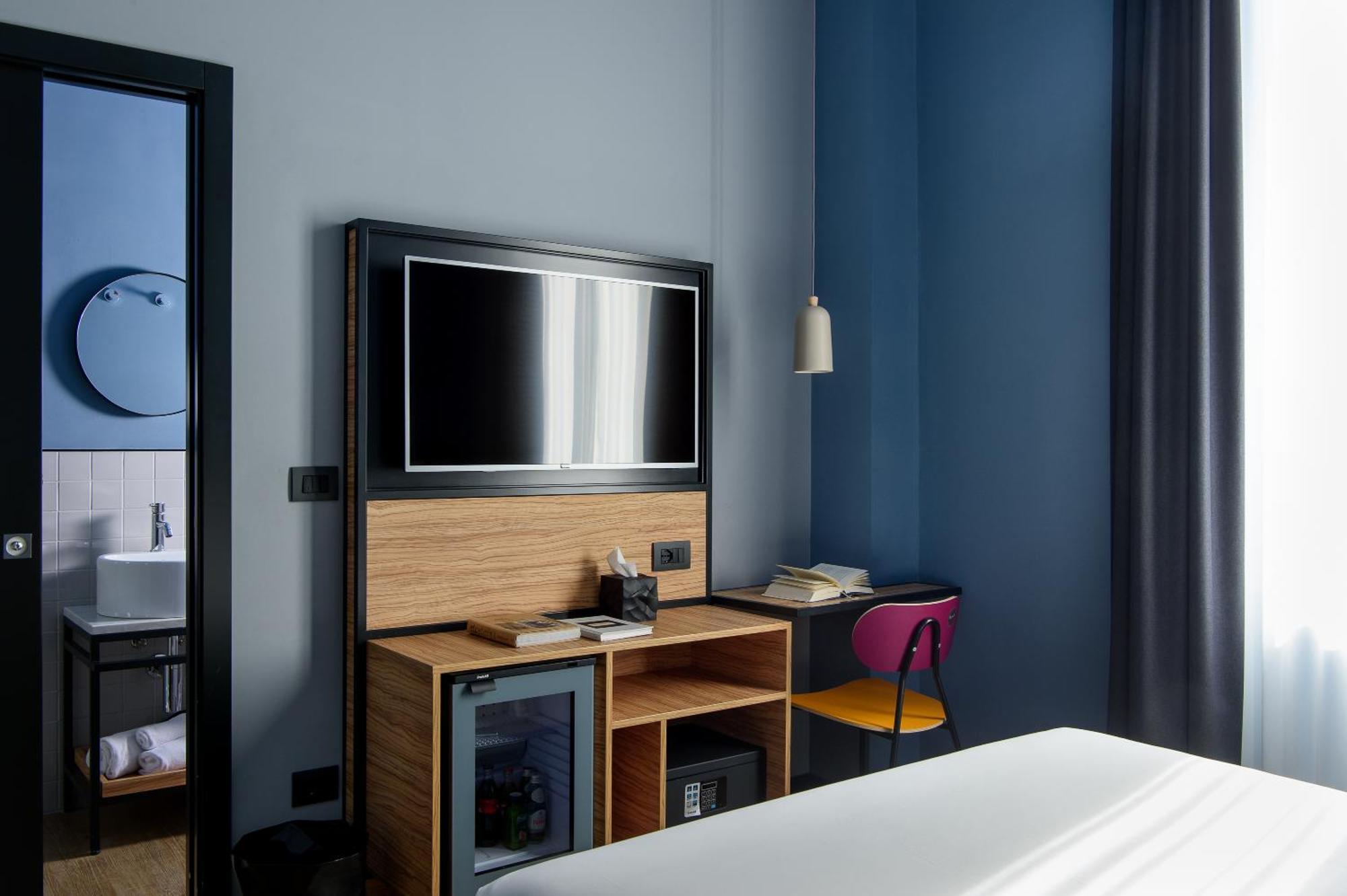 Standard Double Room,1543265692:JPEG