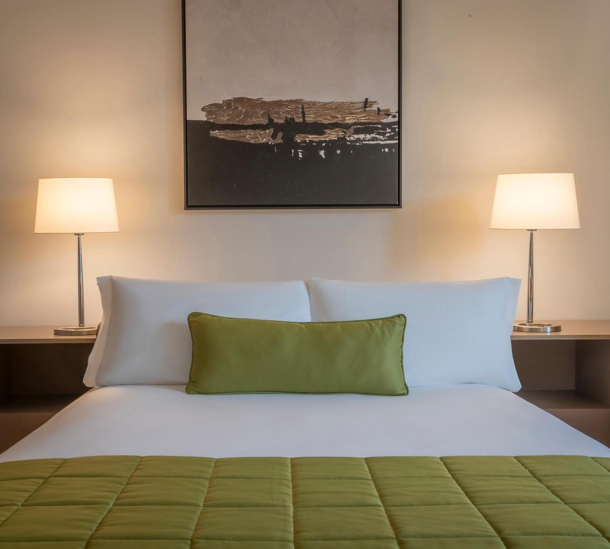 Superior Double Room,1543307128:JPEG
