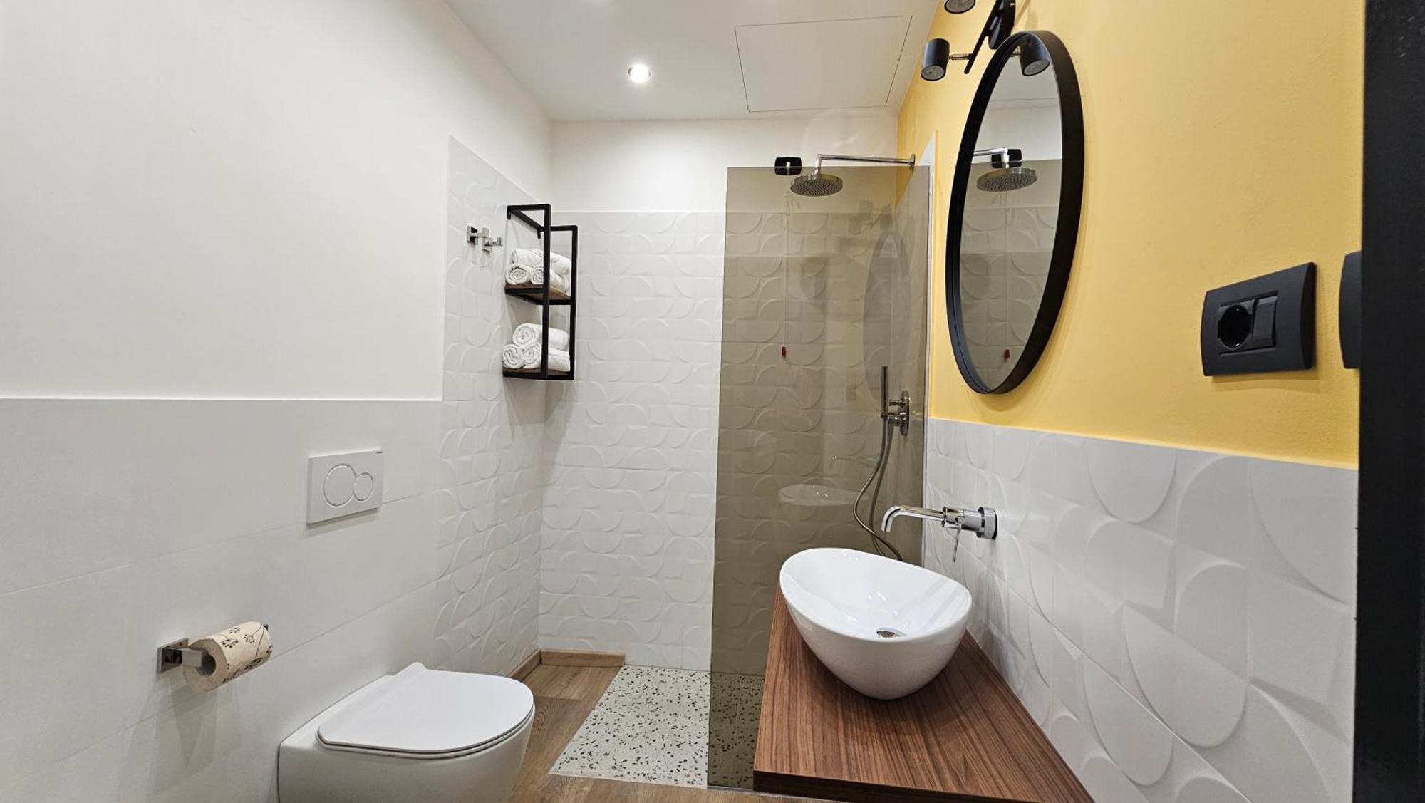 Double or Twin Room,1543642228:JPEG