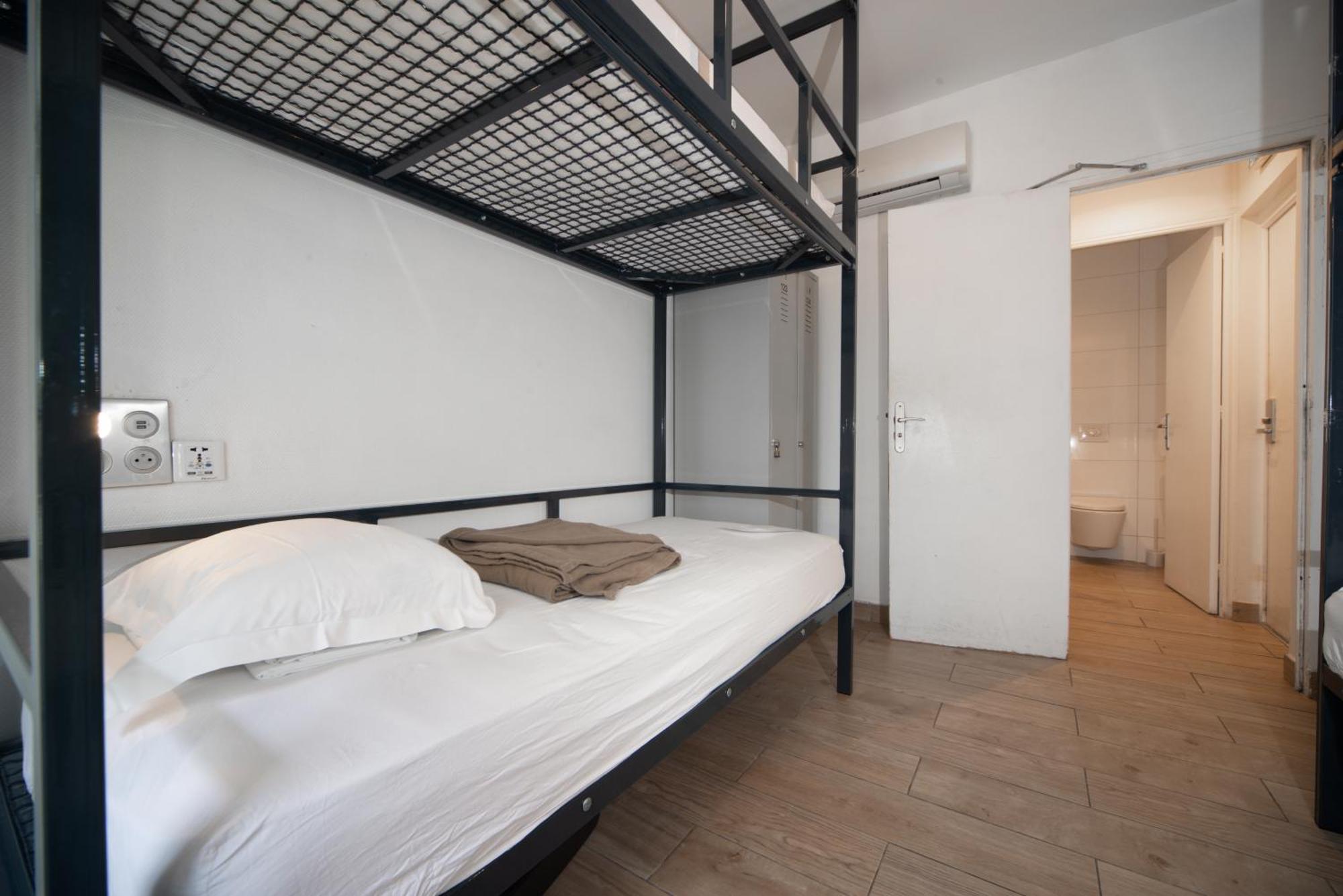 Bed 4-Bed Mixed Dormitory Room,1543684861:JPEG