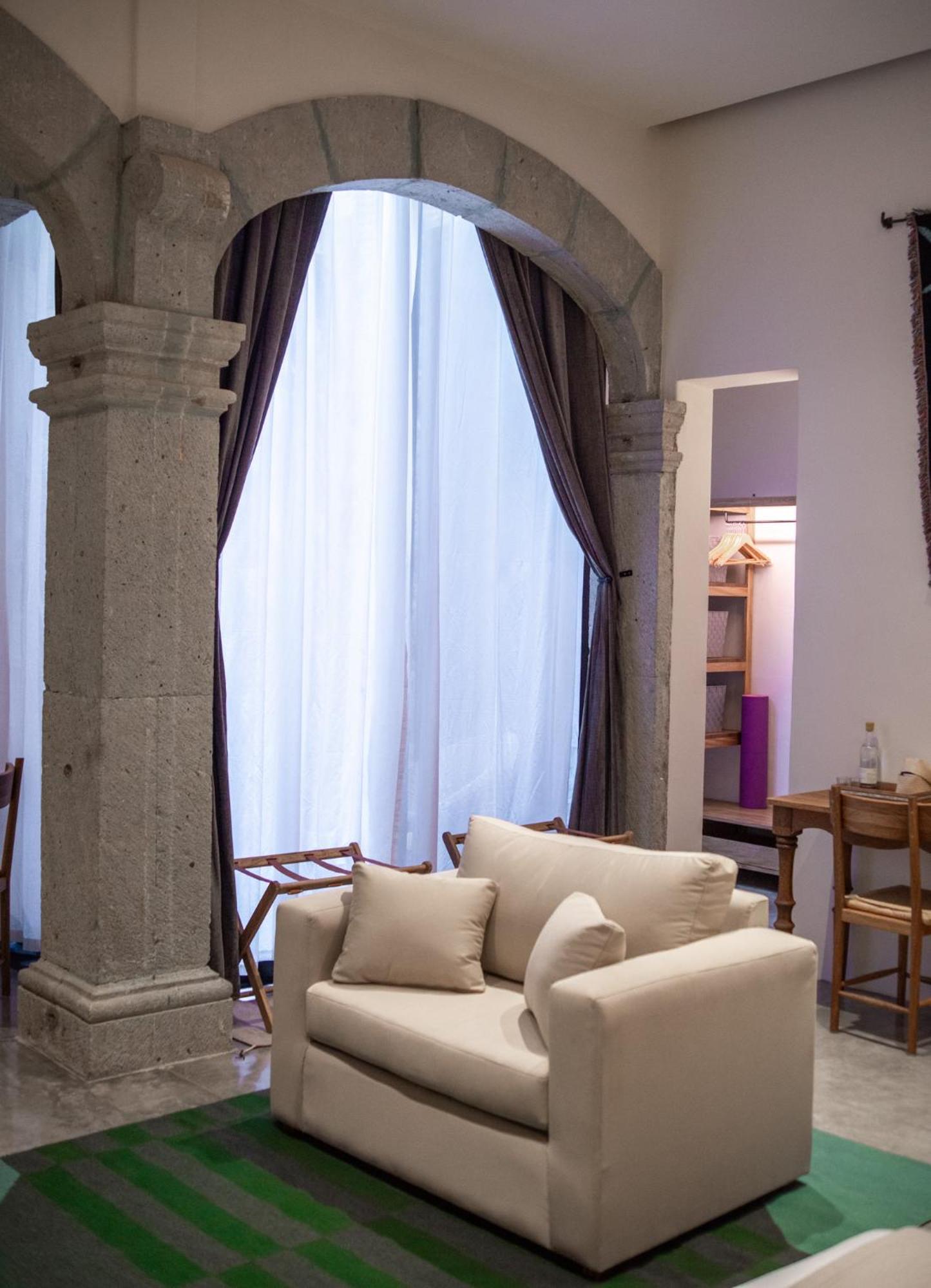 Suite Two Queen Beds Inner Patio