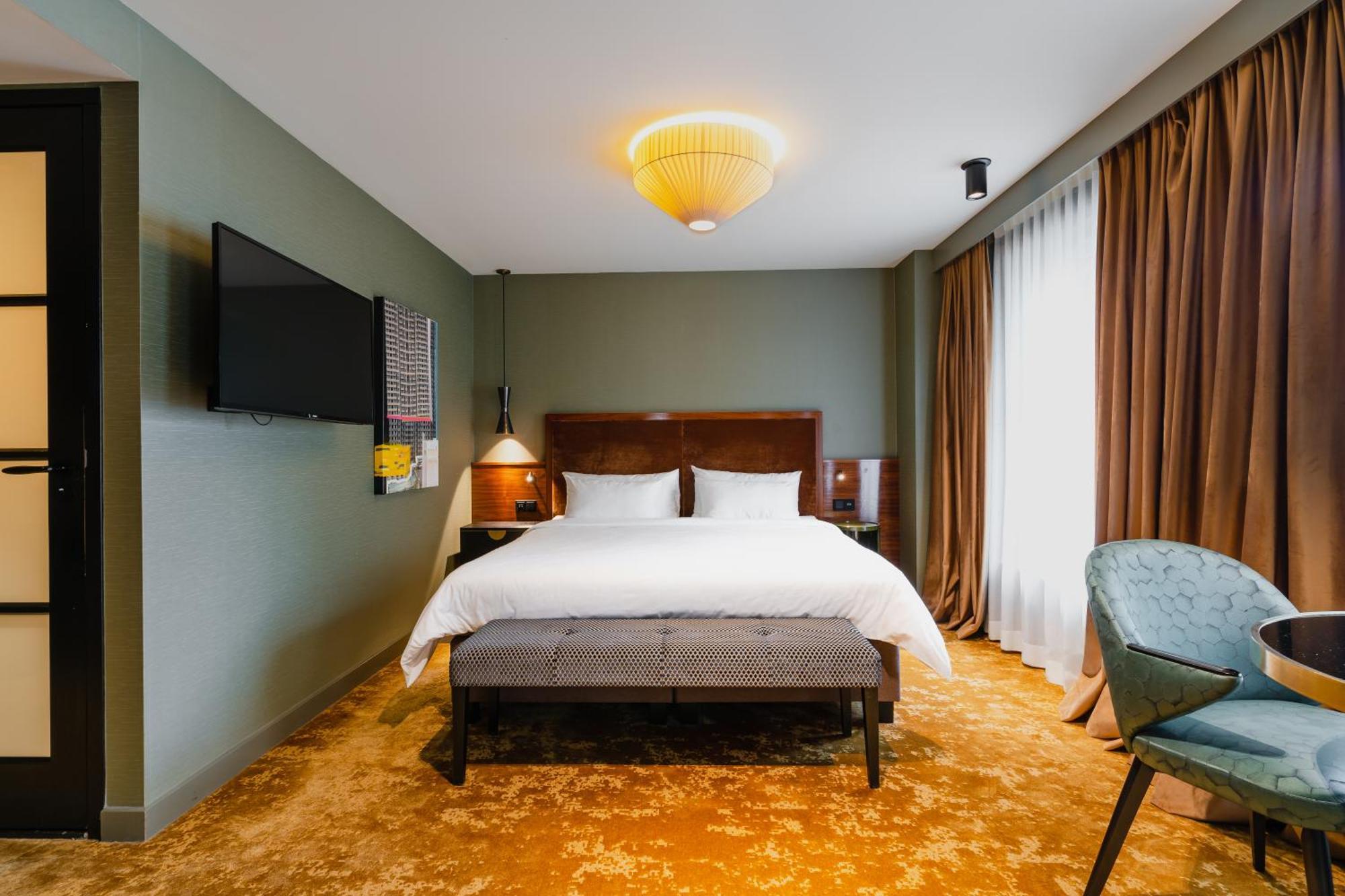 Triple Room,1544749858:JPEG