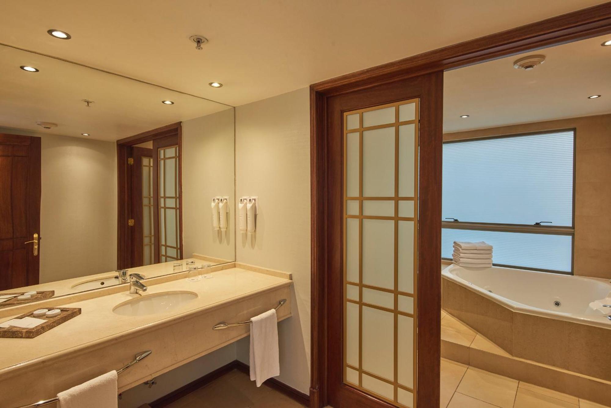 Presidential Suite