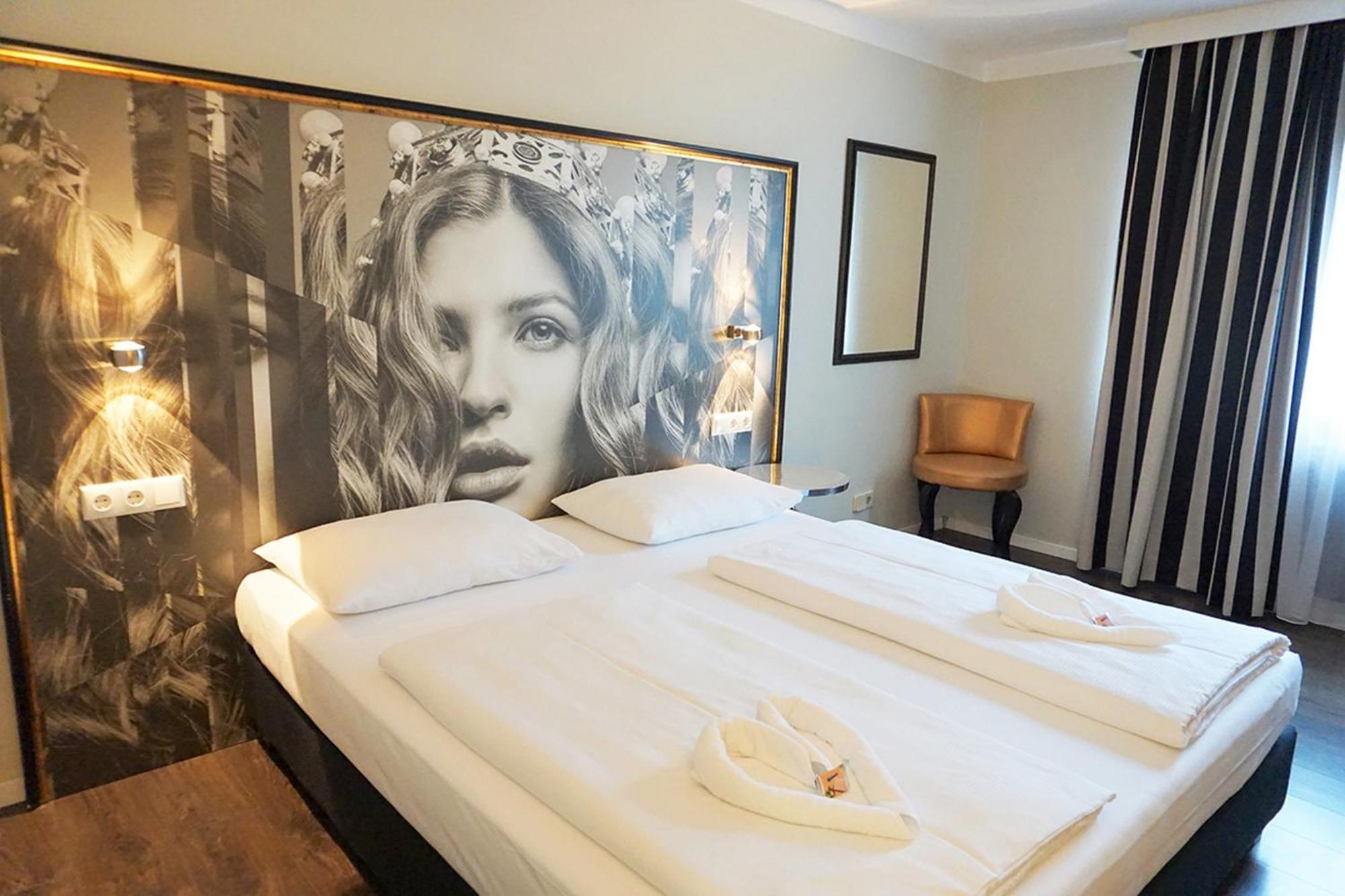 Standard Double Room,1545740359:JPEG