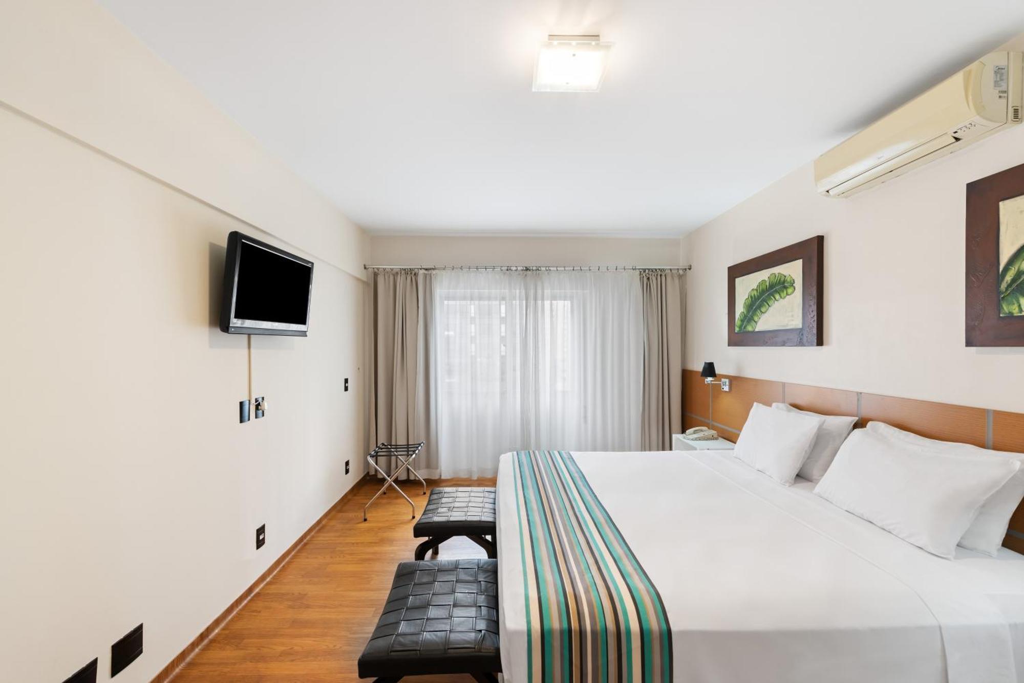 Premium Suite