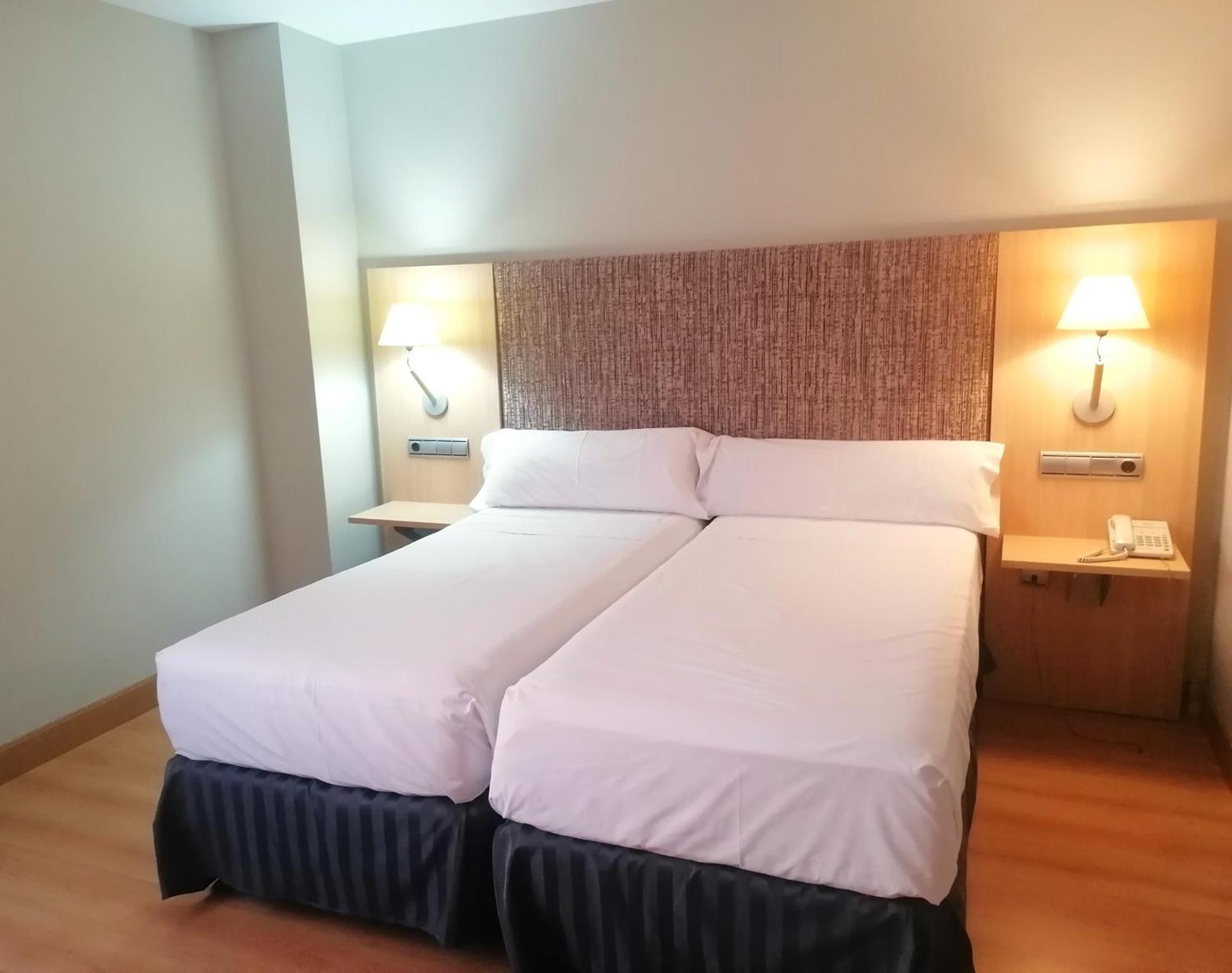 Standard Quadruple Room,1546546828:JPEG