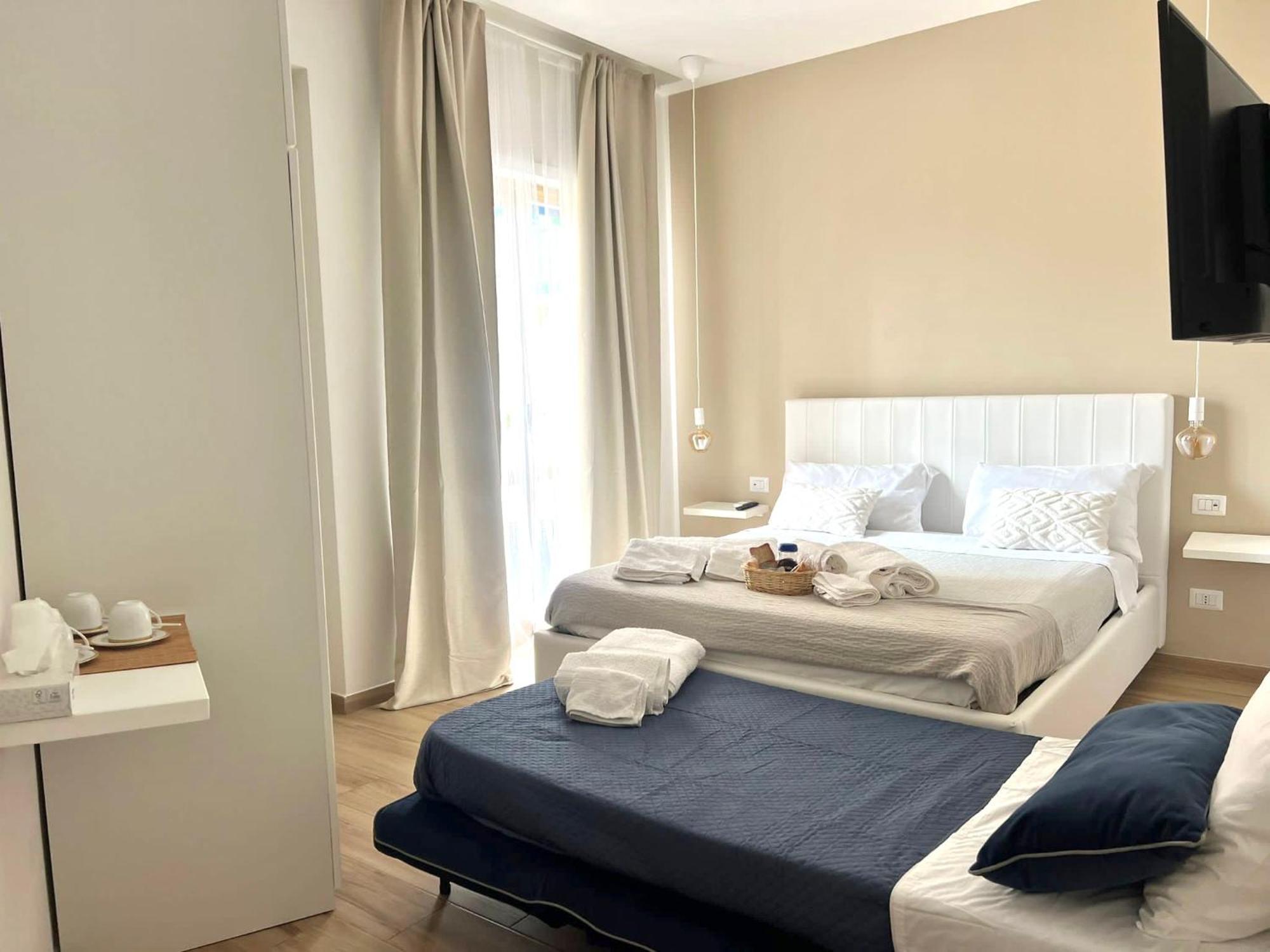 Deluxe Double Room Balcony,1523397883:JPEG