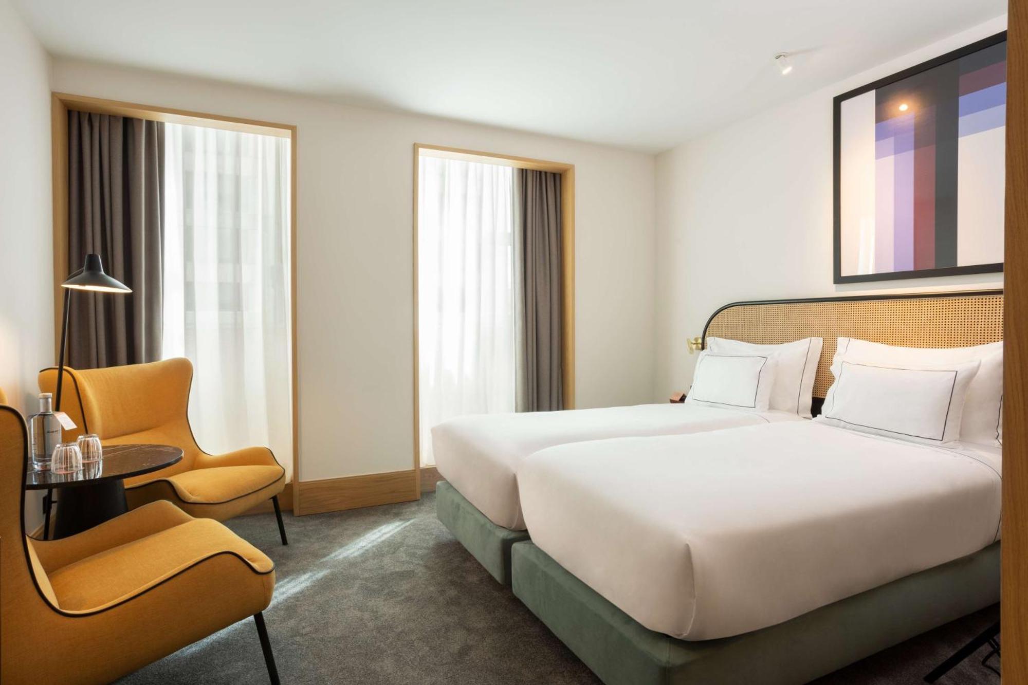 Twin Room,1546951147:JPEG