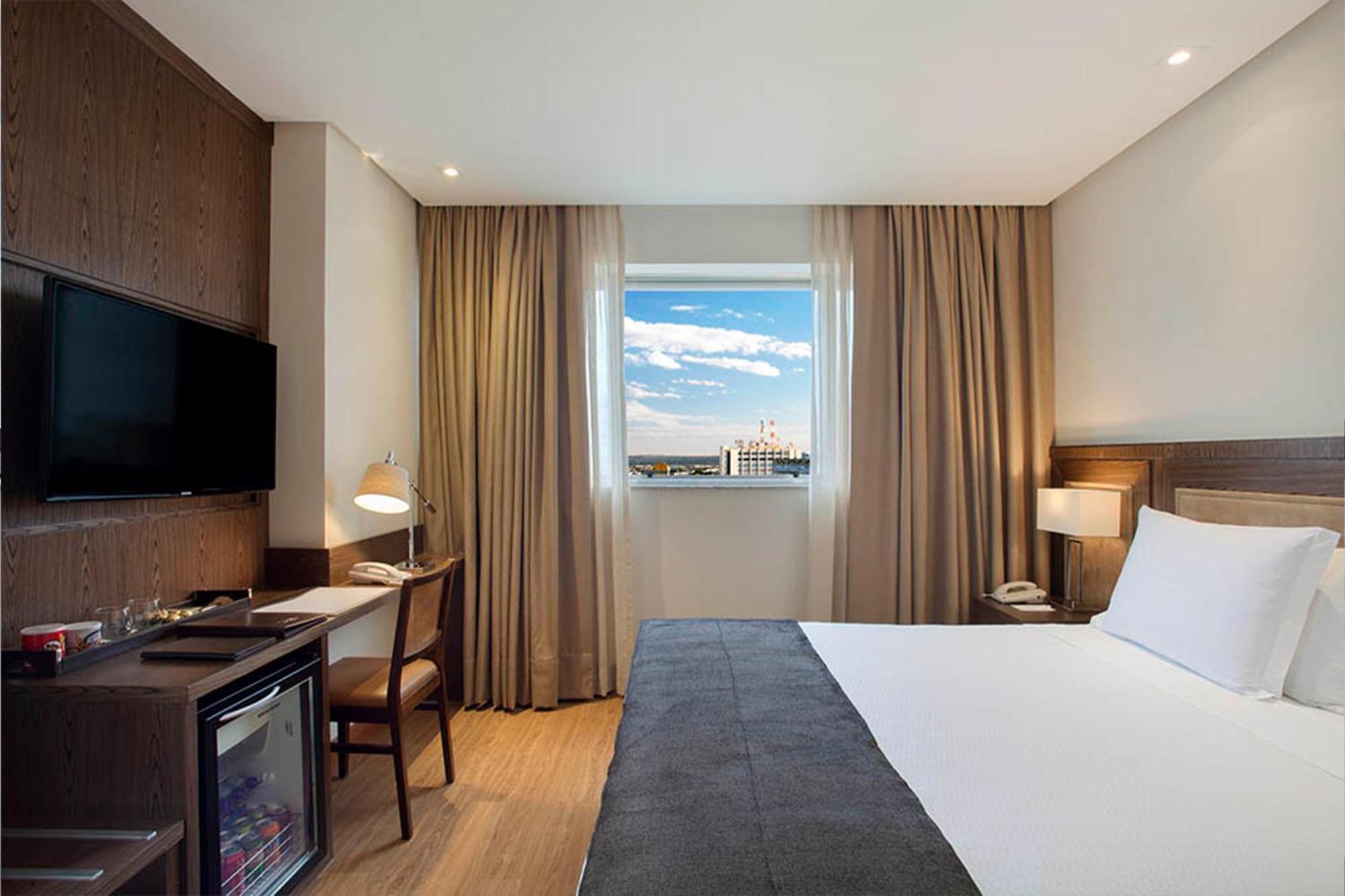 Deluxe Room City View,1706876508:JPEG
