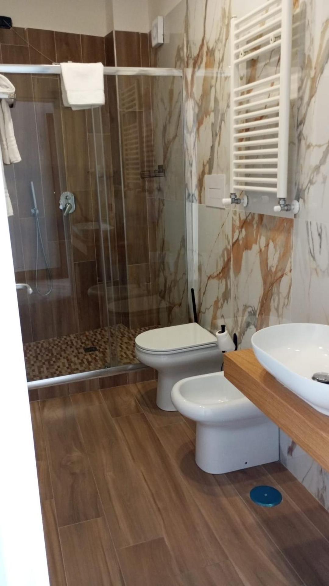 Double or Twin Room,1547228359:JPEG