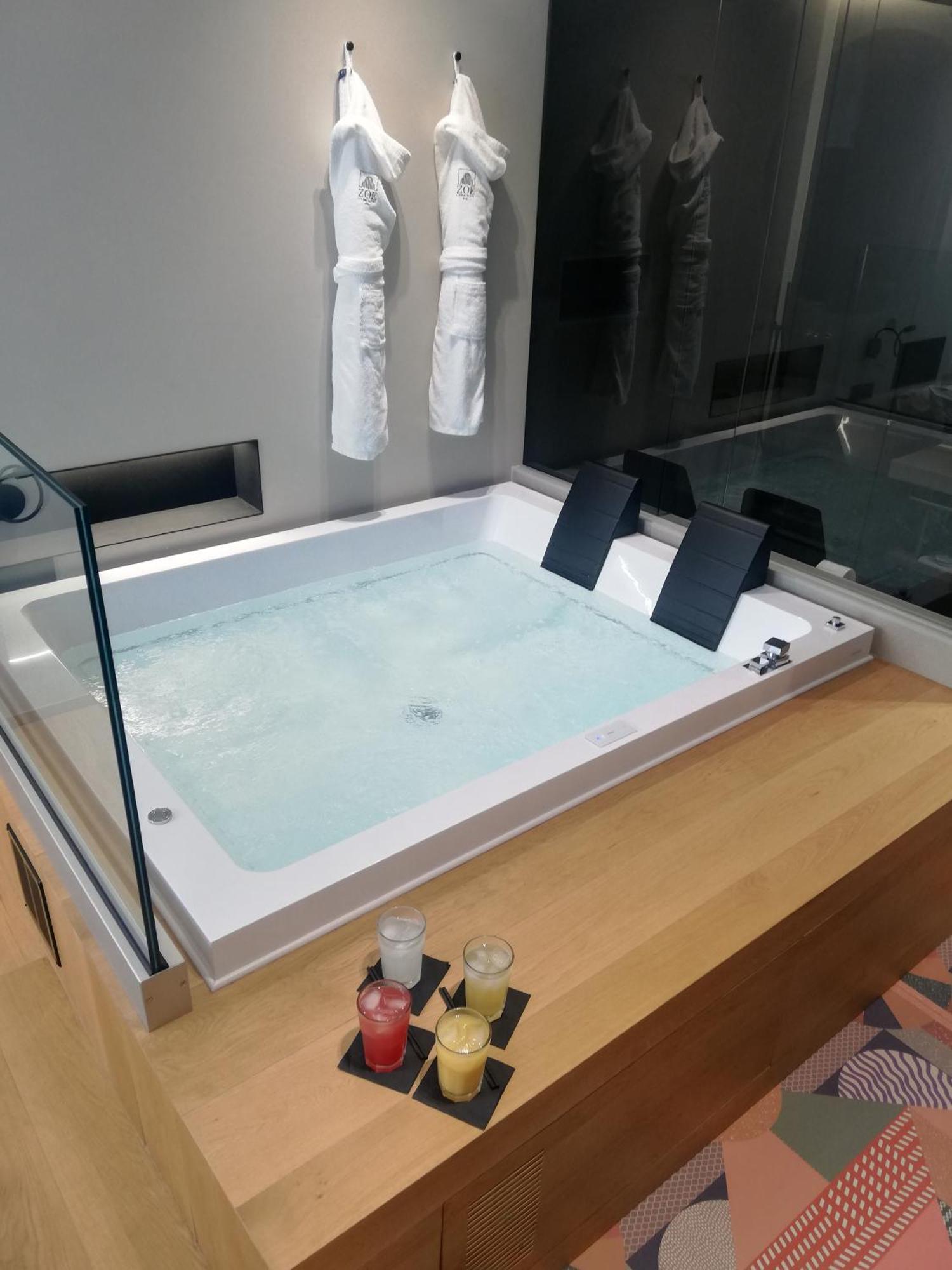 Double Room Spa Bath,1331518649:JPEG